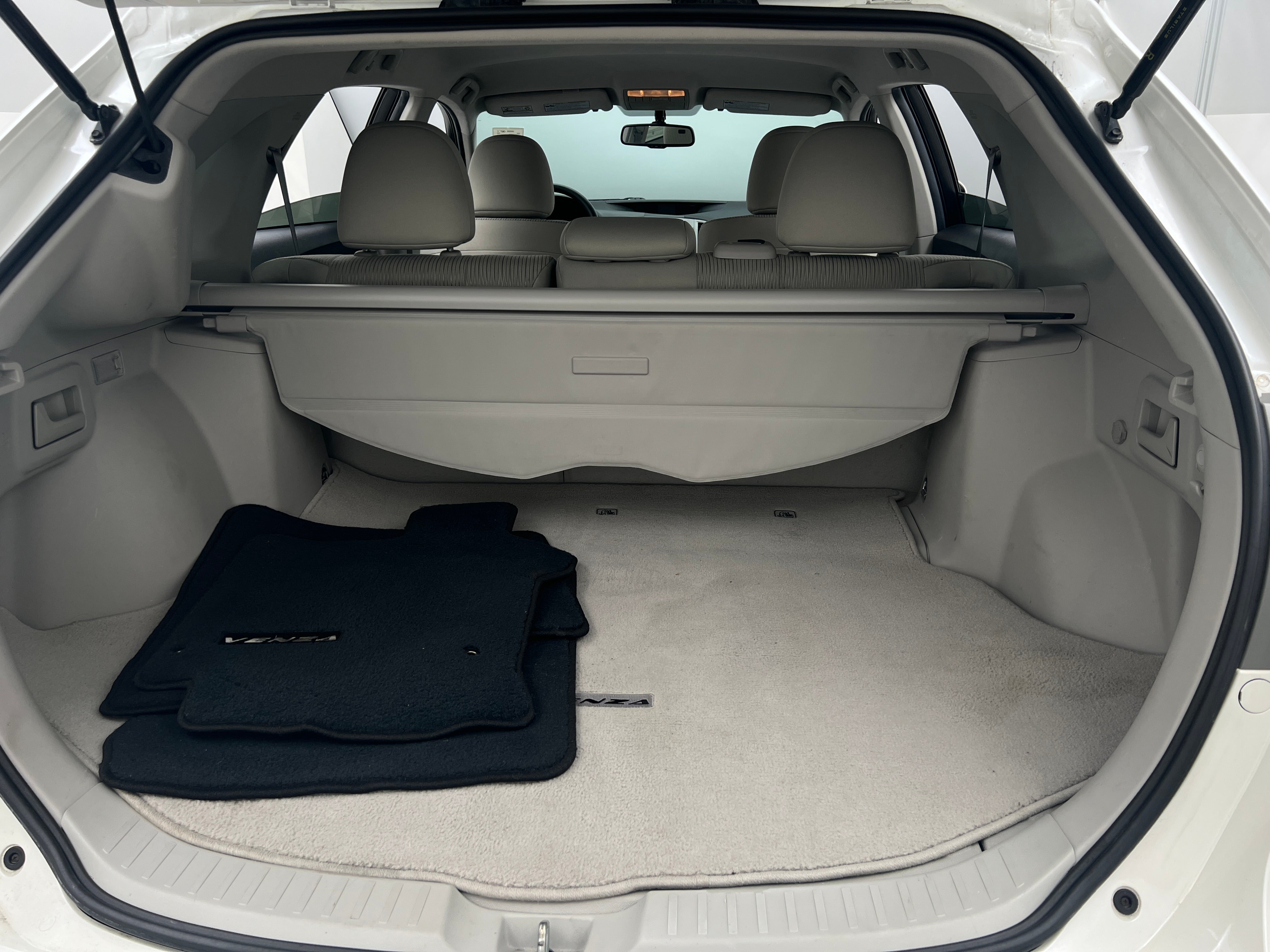 2011 Toyota Venza Base 7
