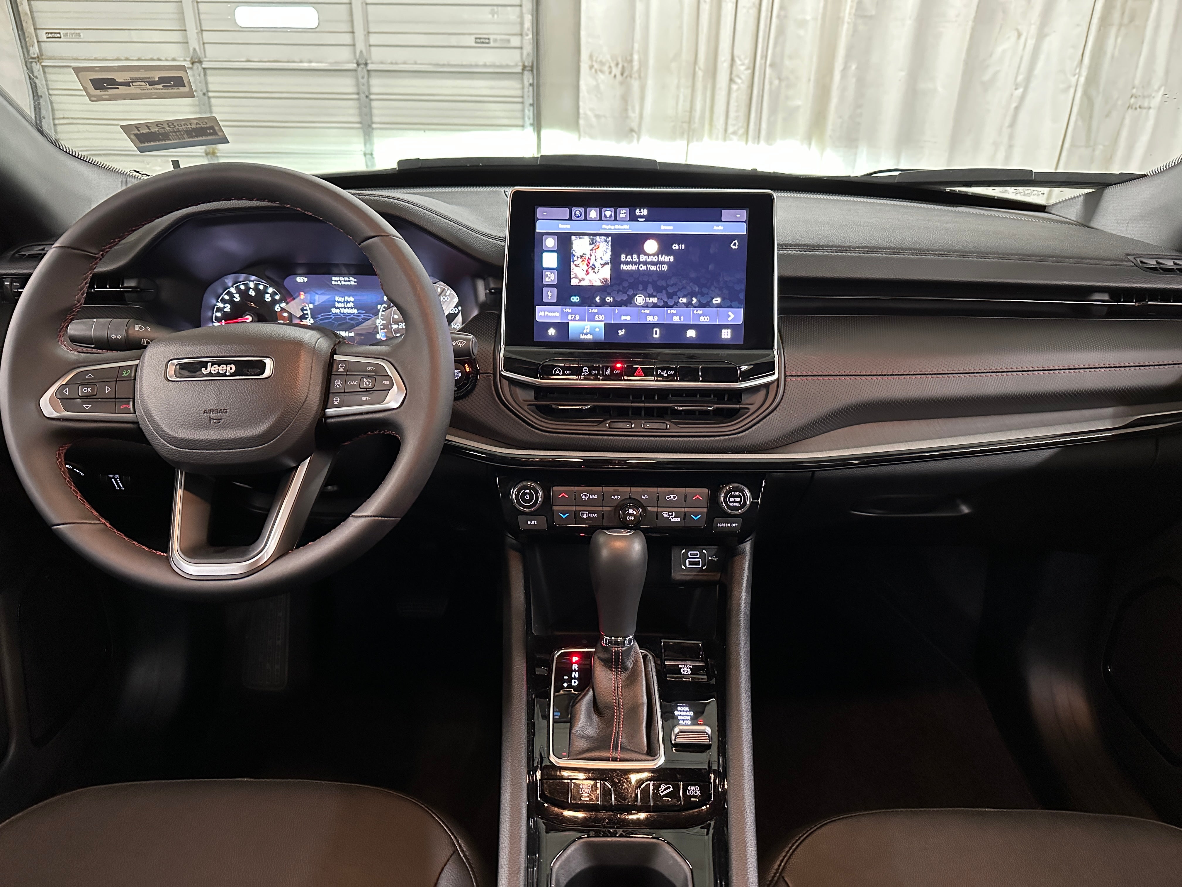 2024 Jeep Compass Trailhawk 2