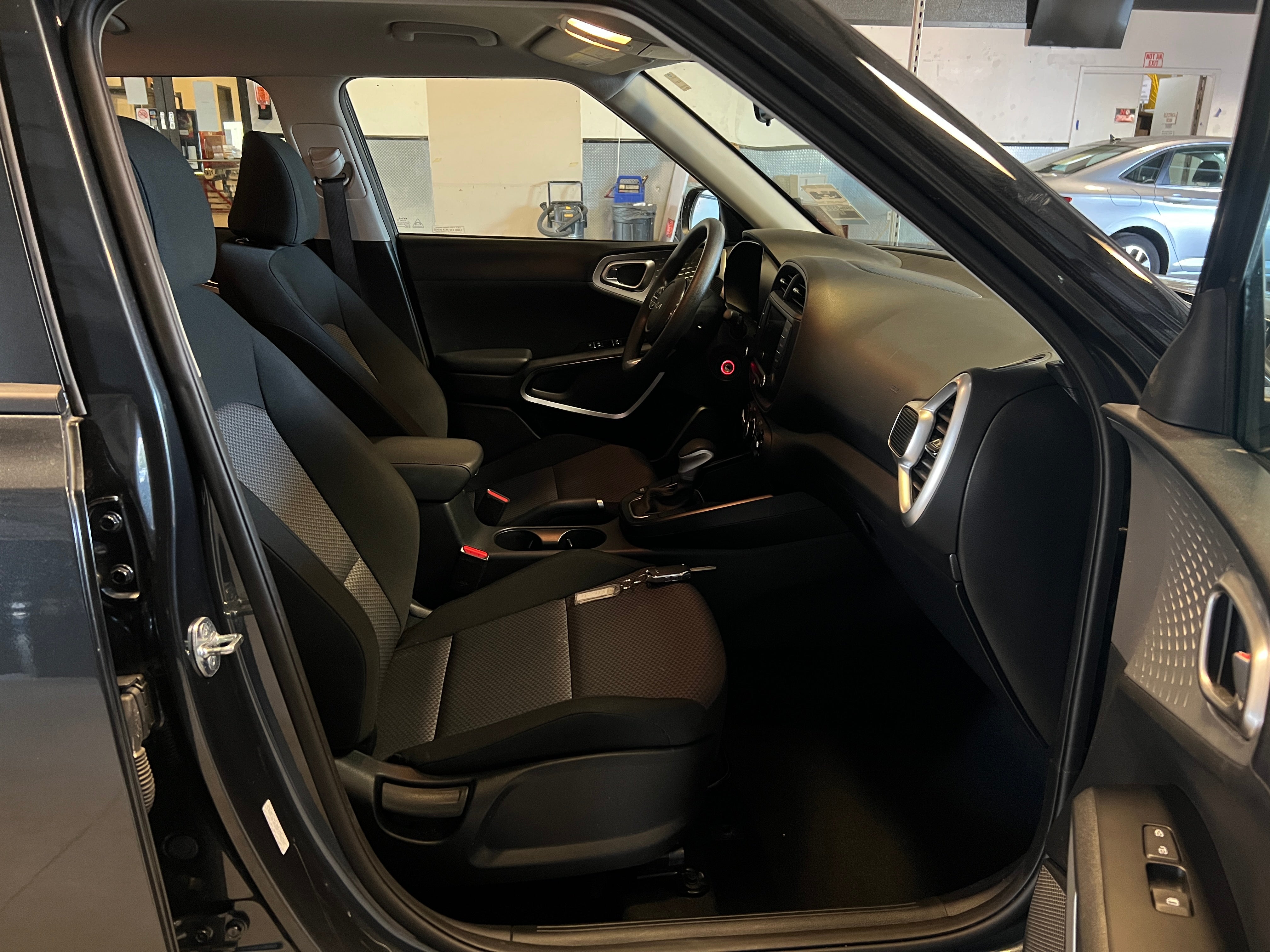2024 Kia Soul LX 2
