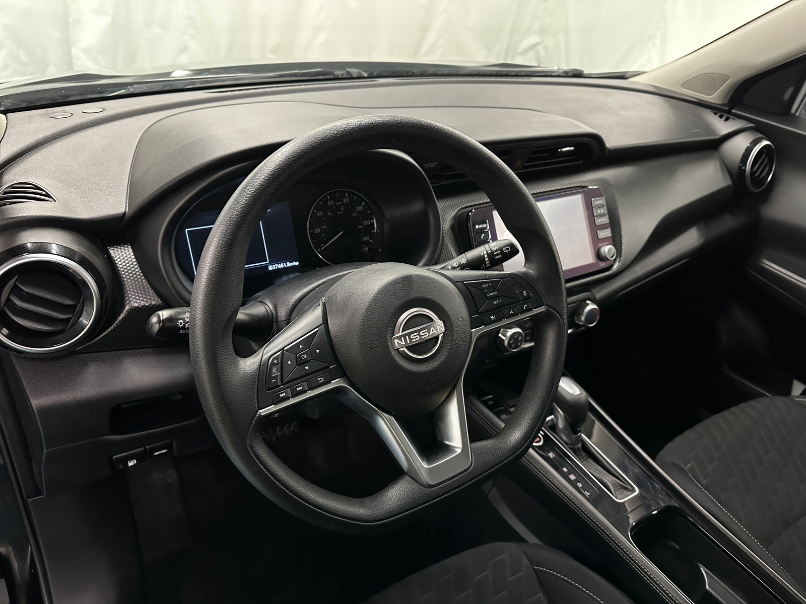 Thumbnail: 2023 Nissan Kicks - 5