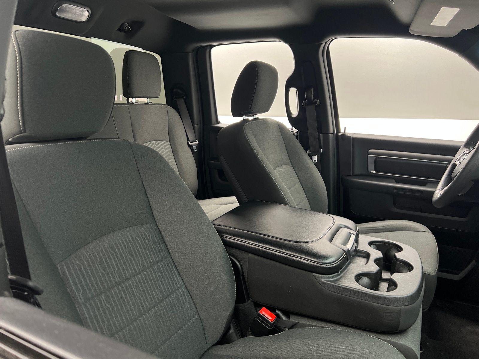 Thumbnail: 2022 RAM 1500 Classic - 2