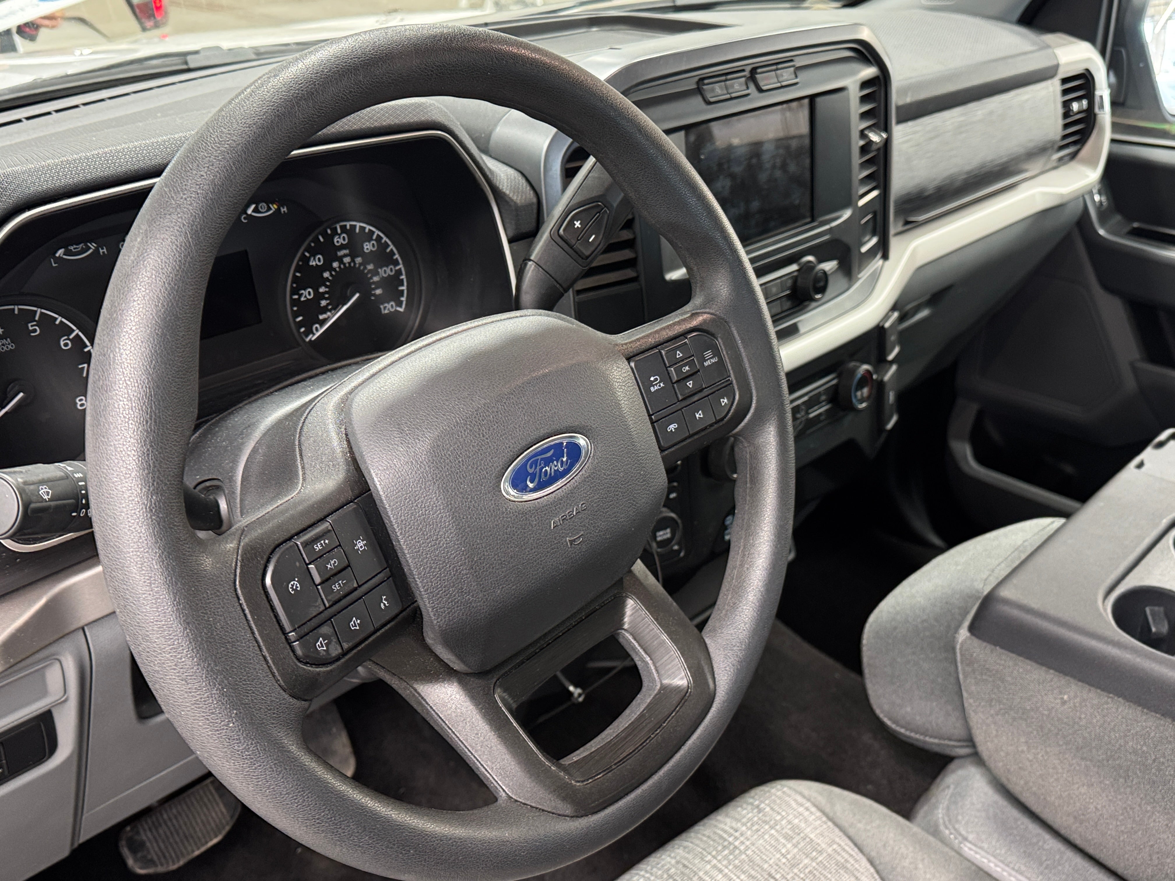 2021 Ford Econoline E-150 3