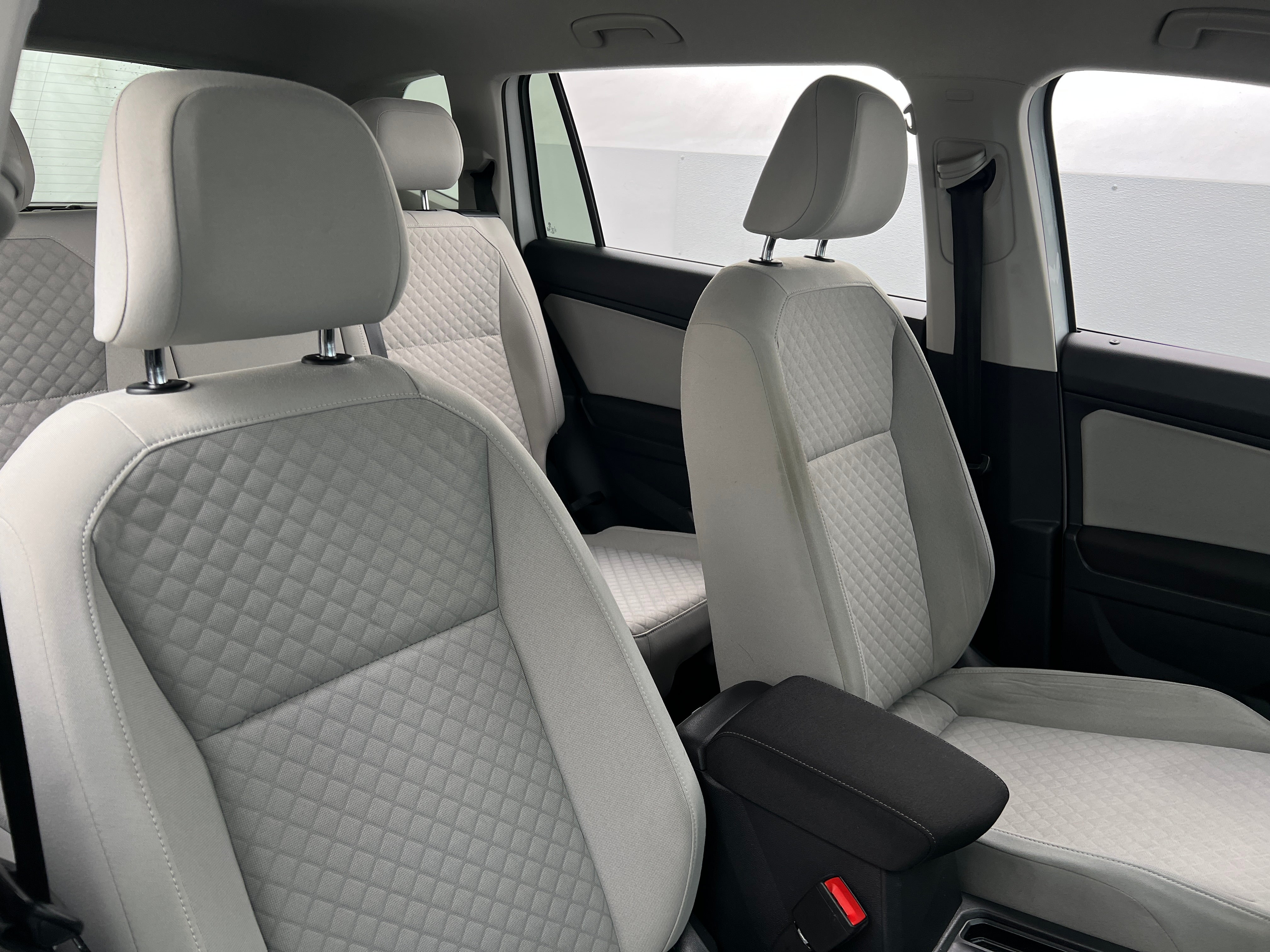 2020 Volkswagen Tiguan S 2