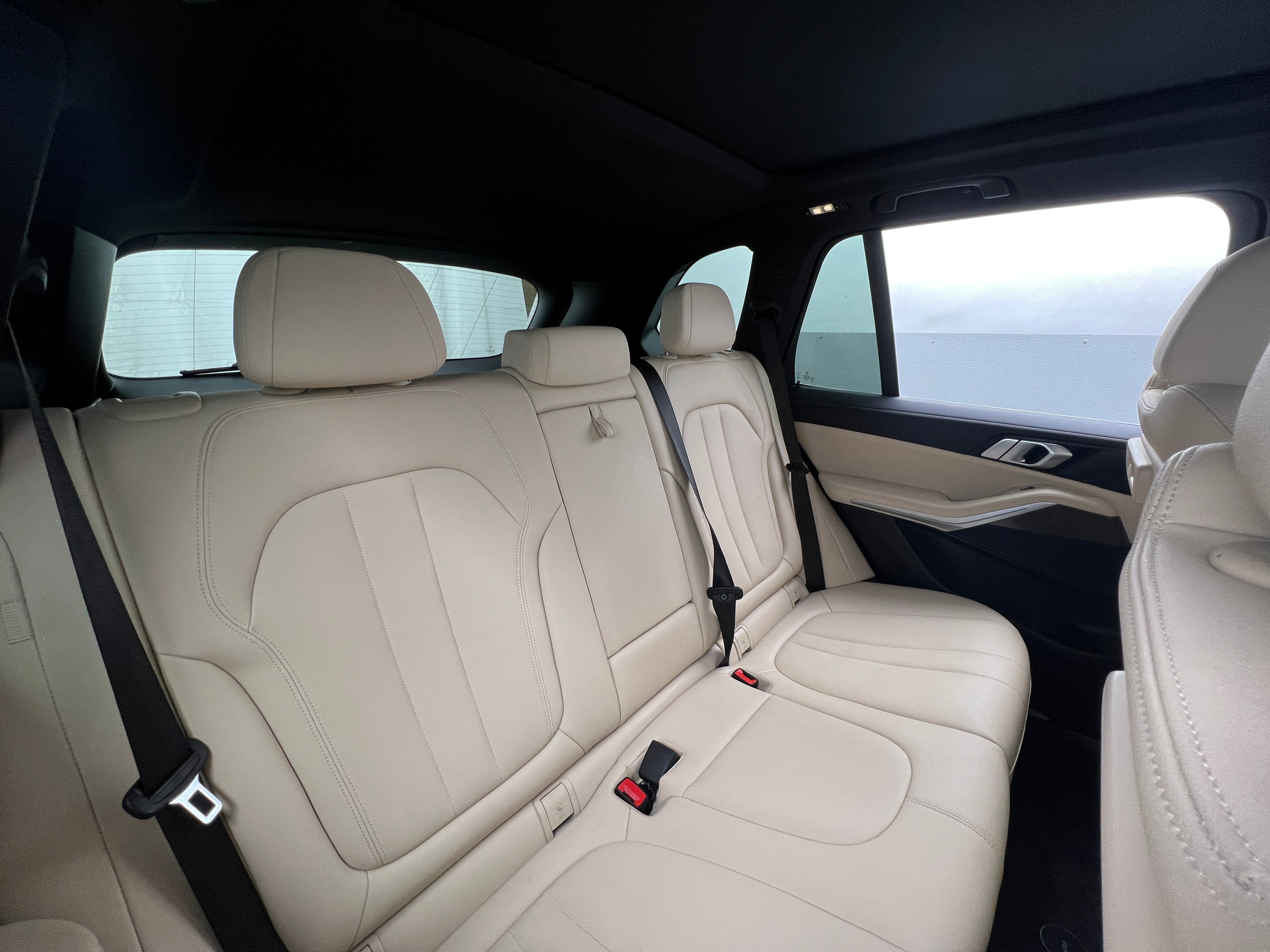 2022 BMW X5 xDrive40i 5