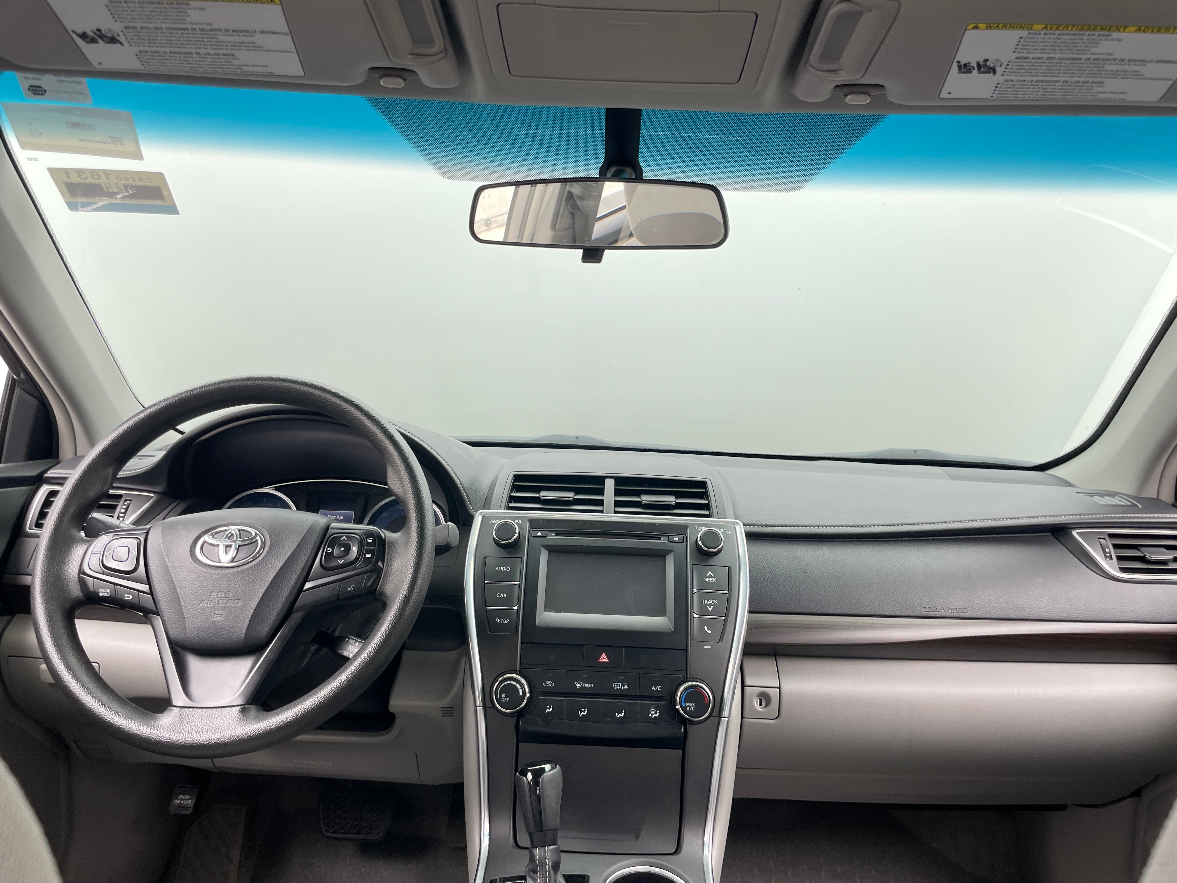 2017 Toyota Camry LE 3