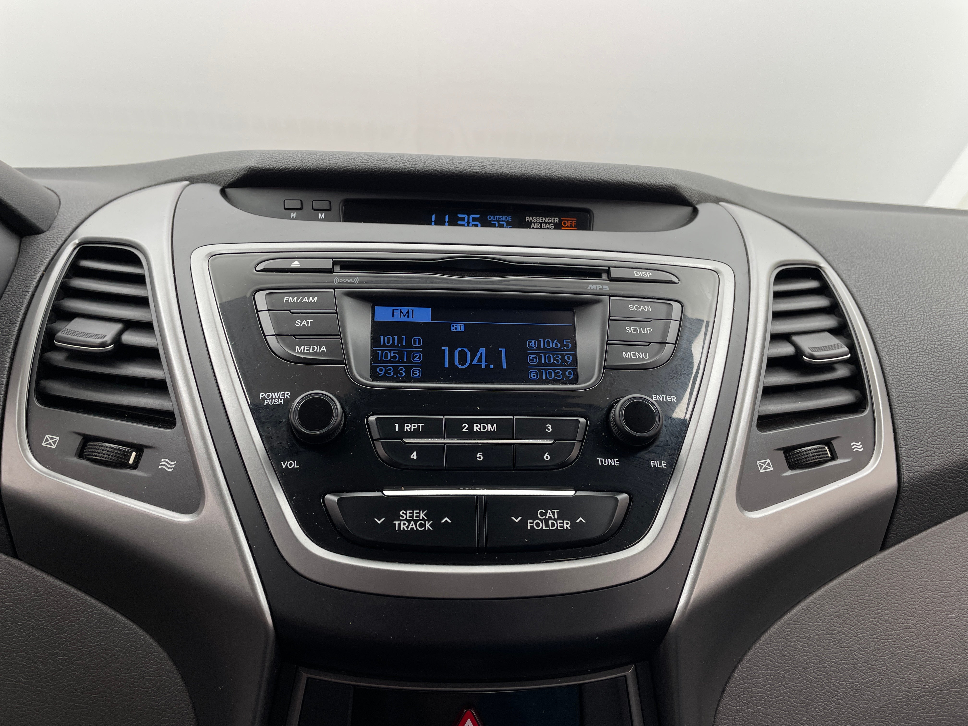 2016 Hyundai Elantra SE 4
