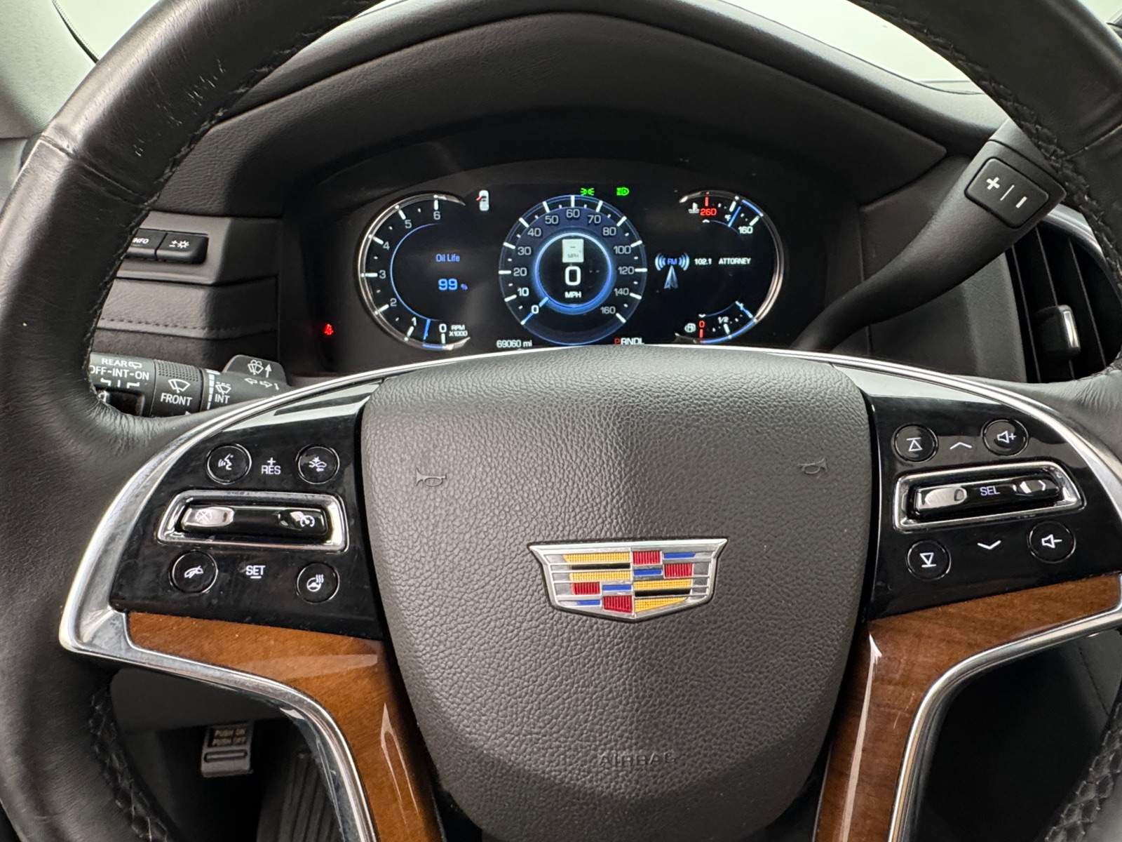 Thumbnail: 2020 Cadillac Escalade - 4