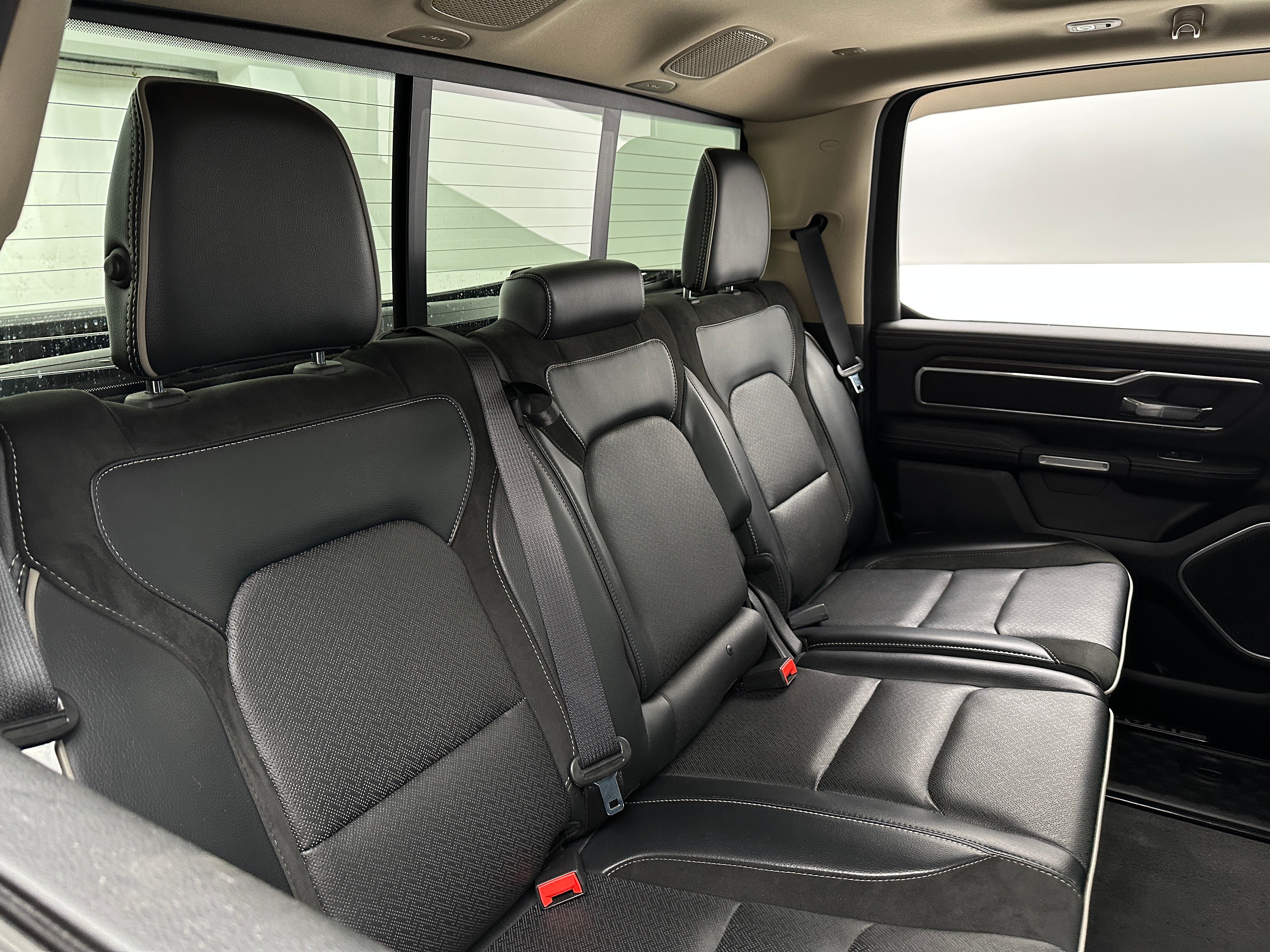 2021 RAM 1500 Laramie 5