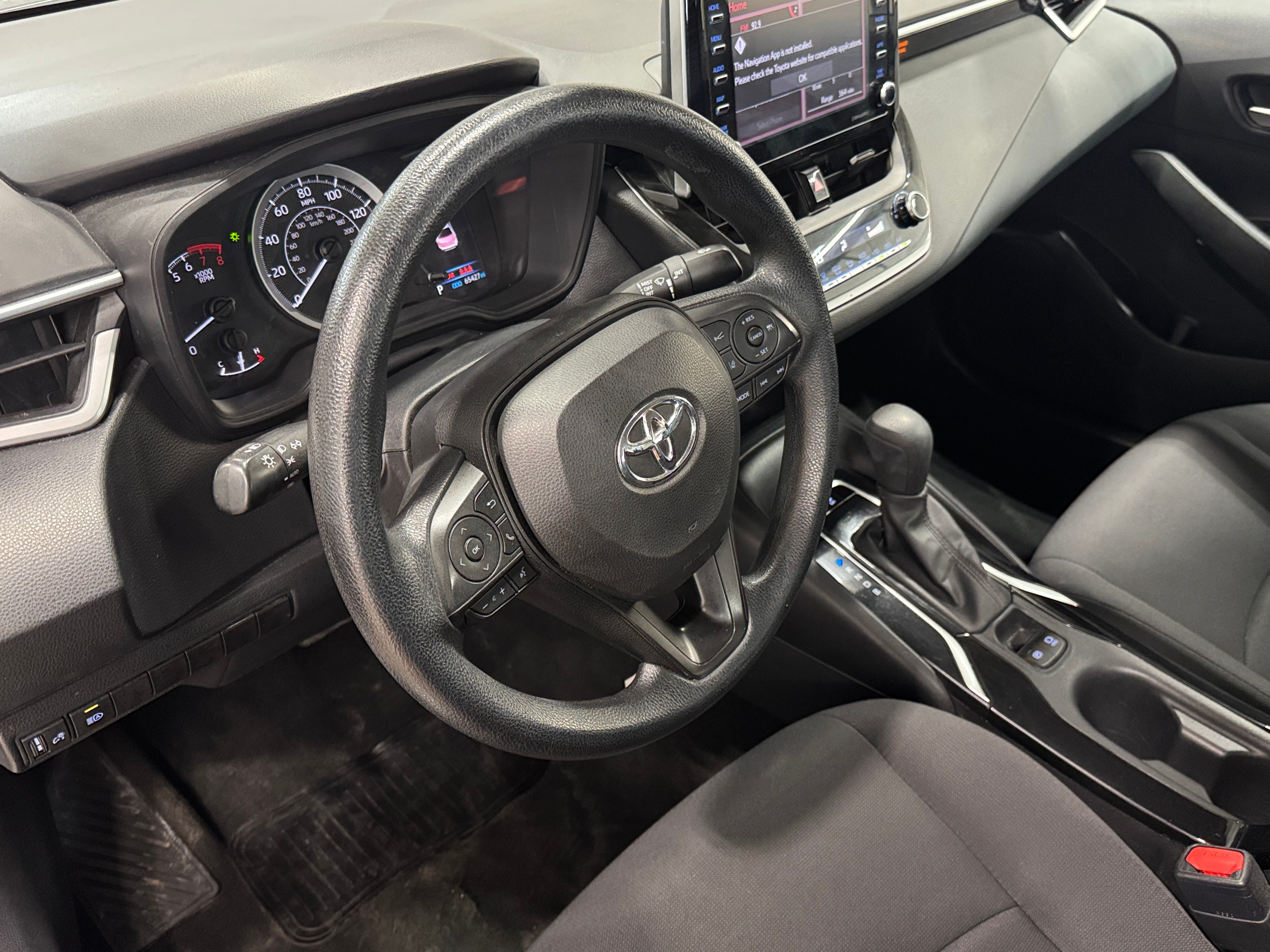 2021 Toyota Corolla LE 3