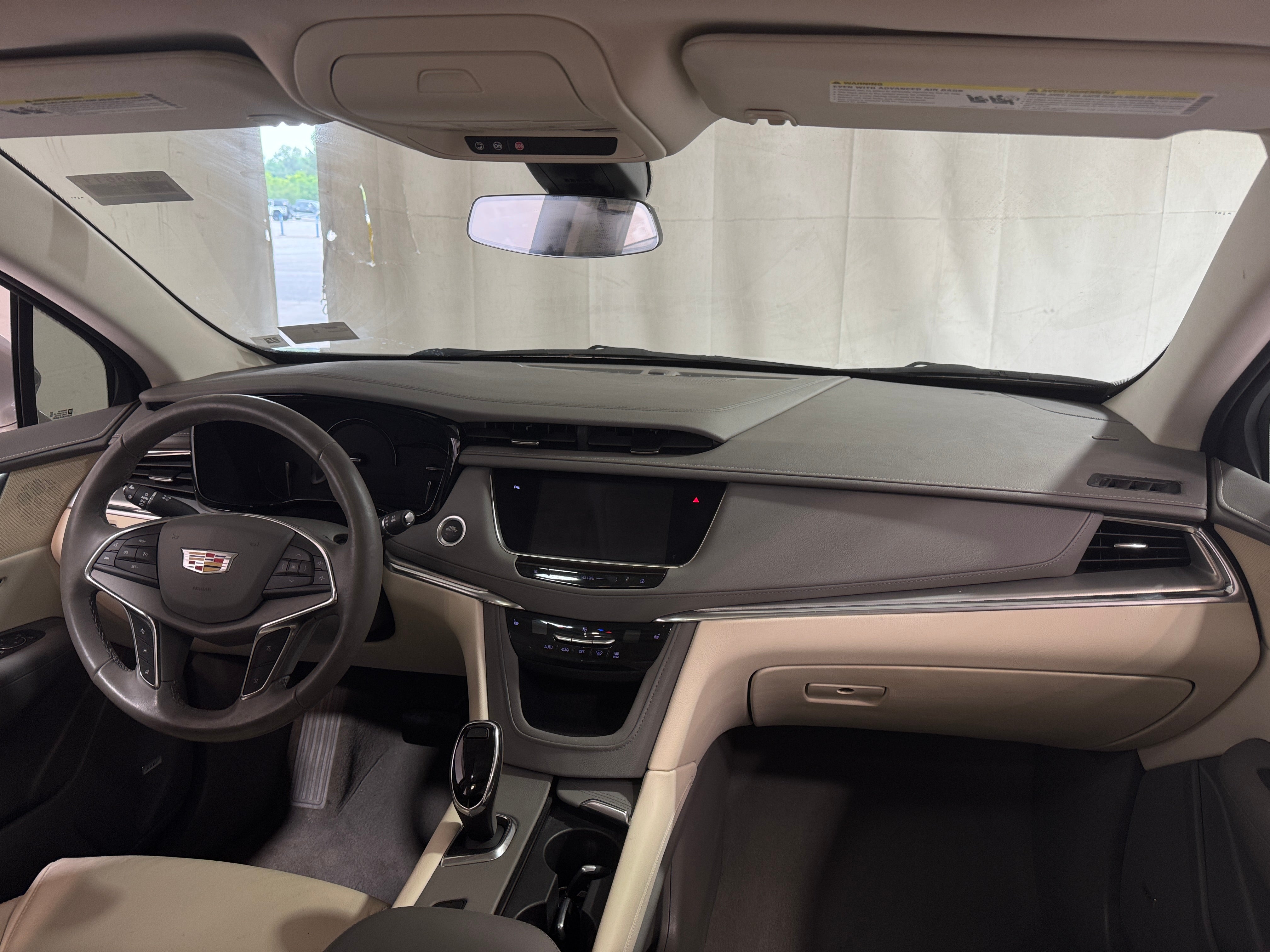 2019 Cadillac XT5 Luxury 2