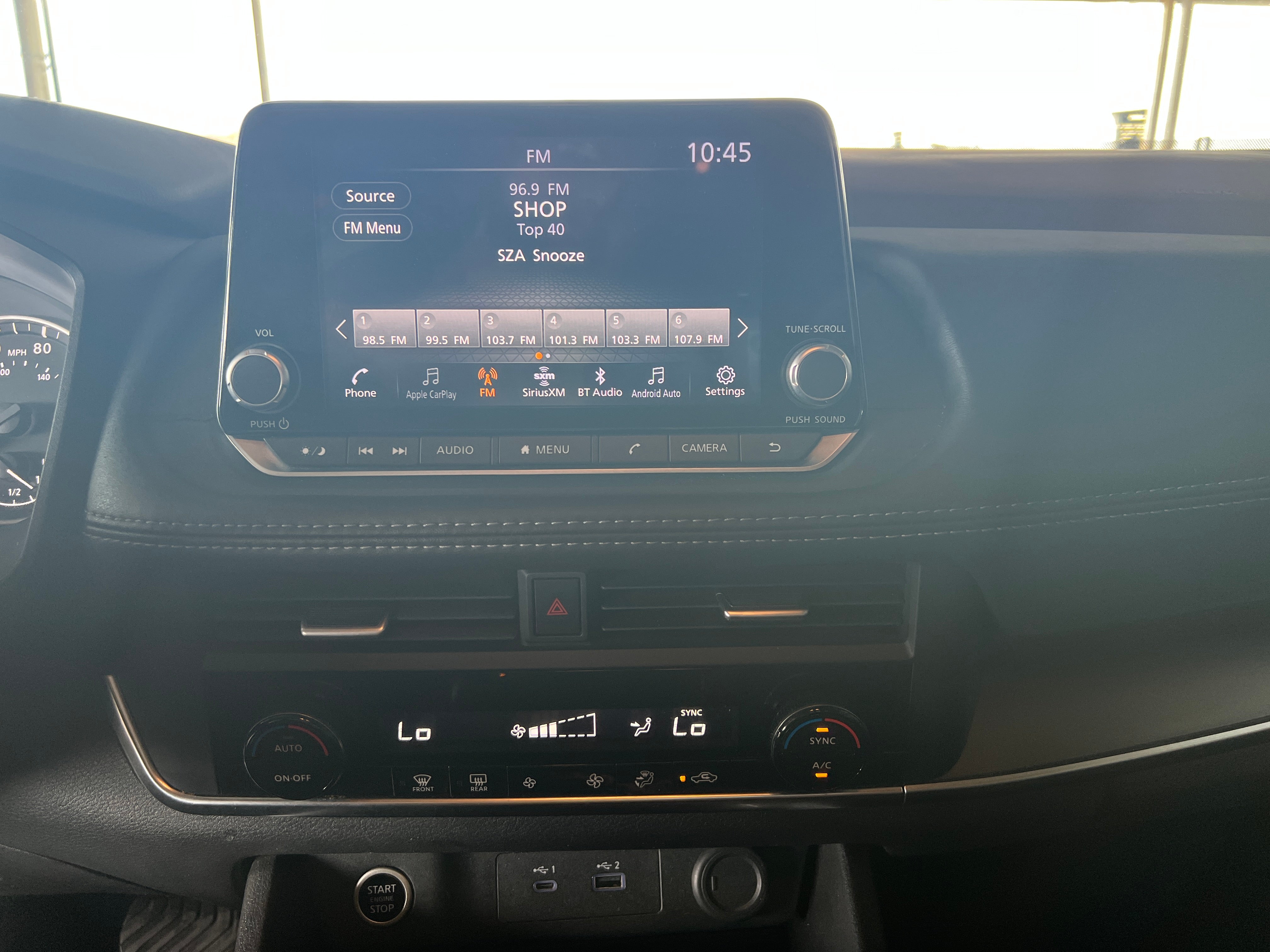 2023 Nissan Rogue SV 4