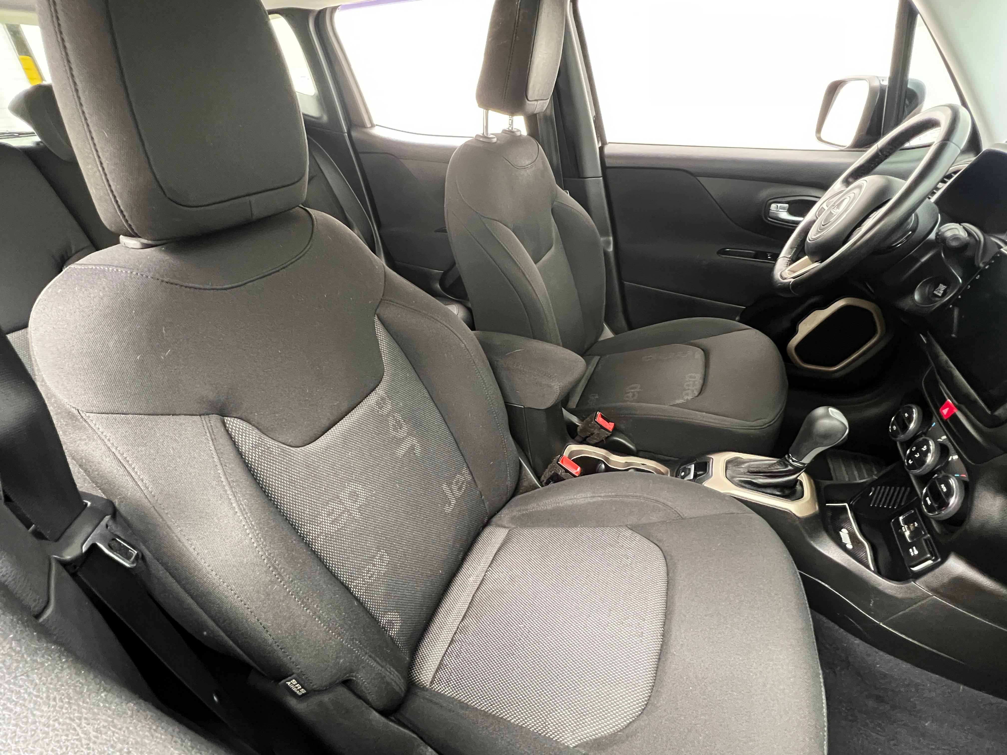 2016 Jeep Renegade Latitude 2