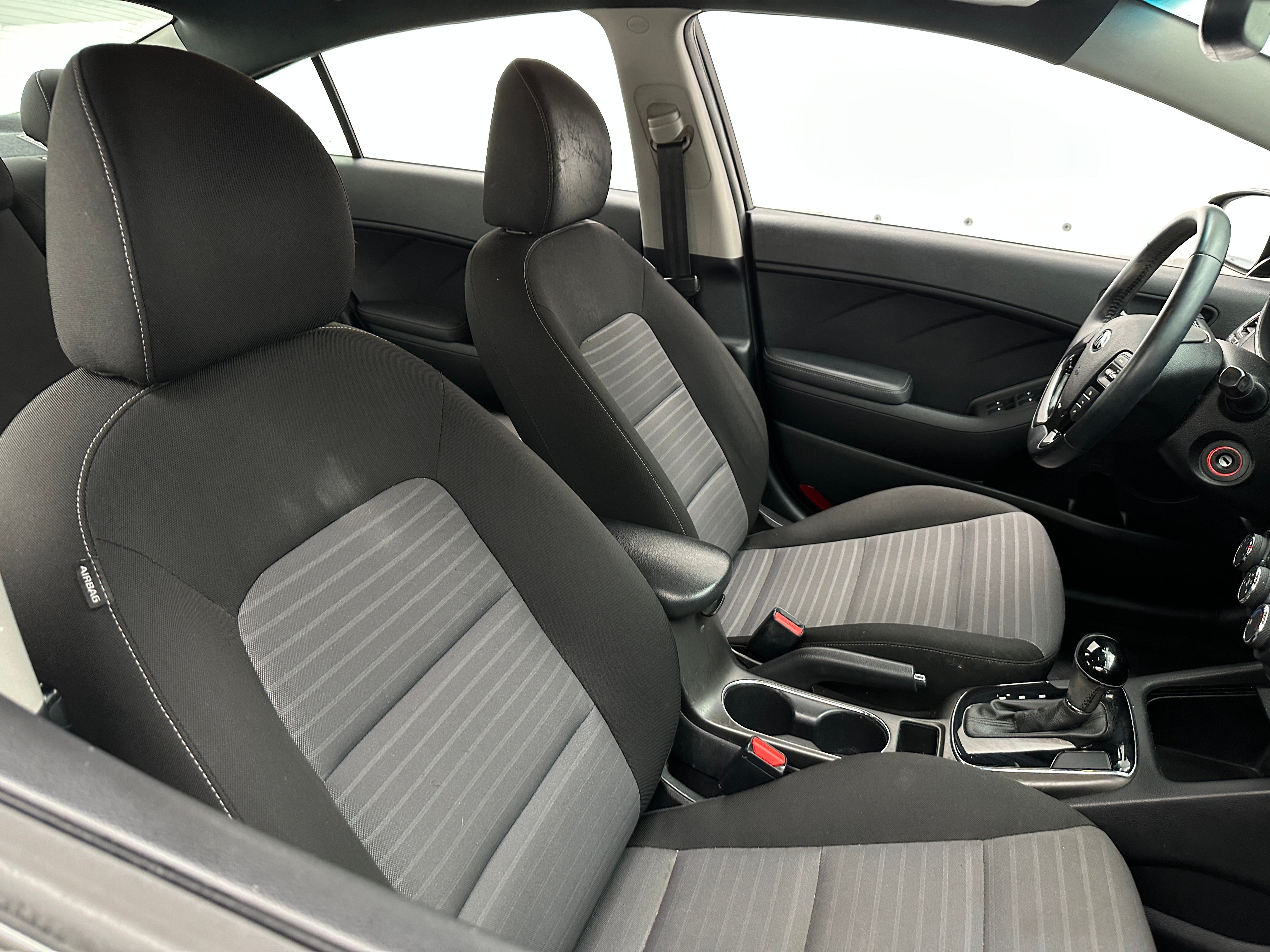 2017 Kia Forte S 2