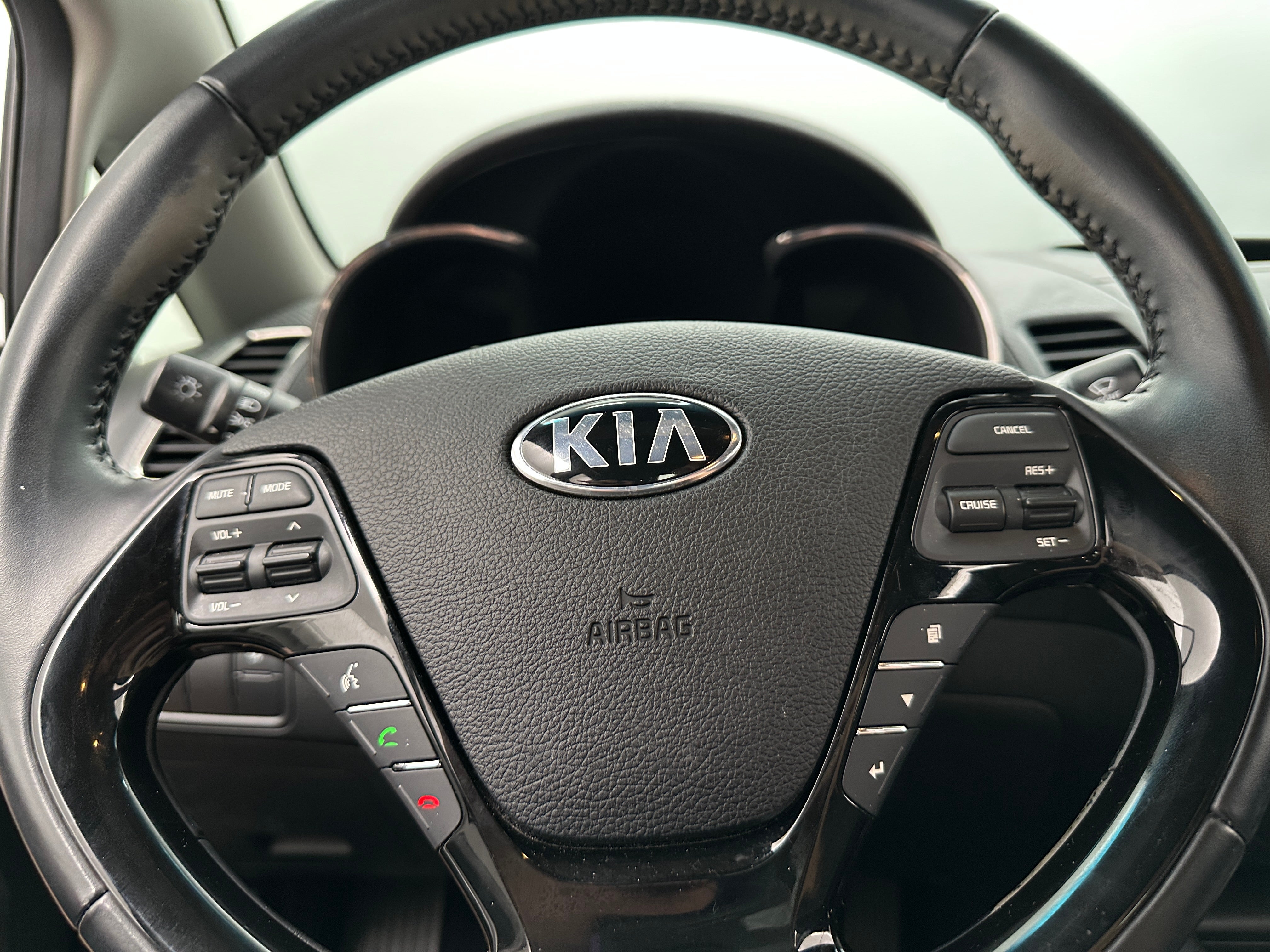 2017 Kia Forte S 5