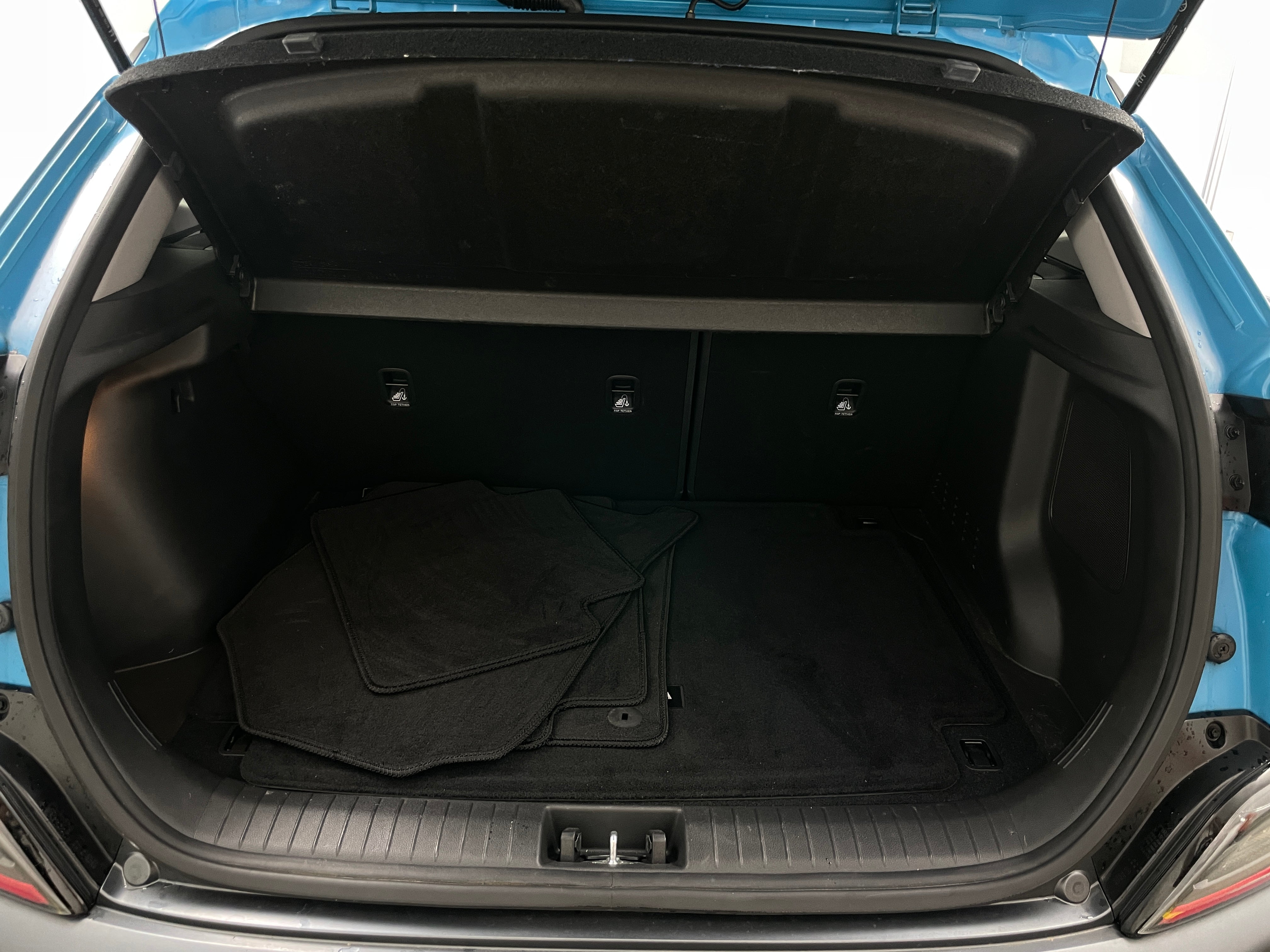 2022 Hyundai Kona Limited 6