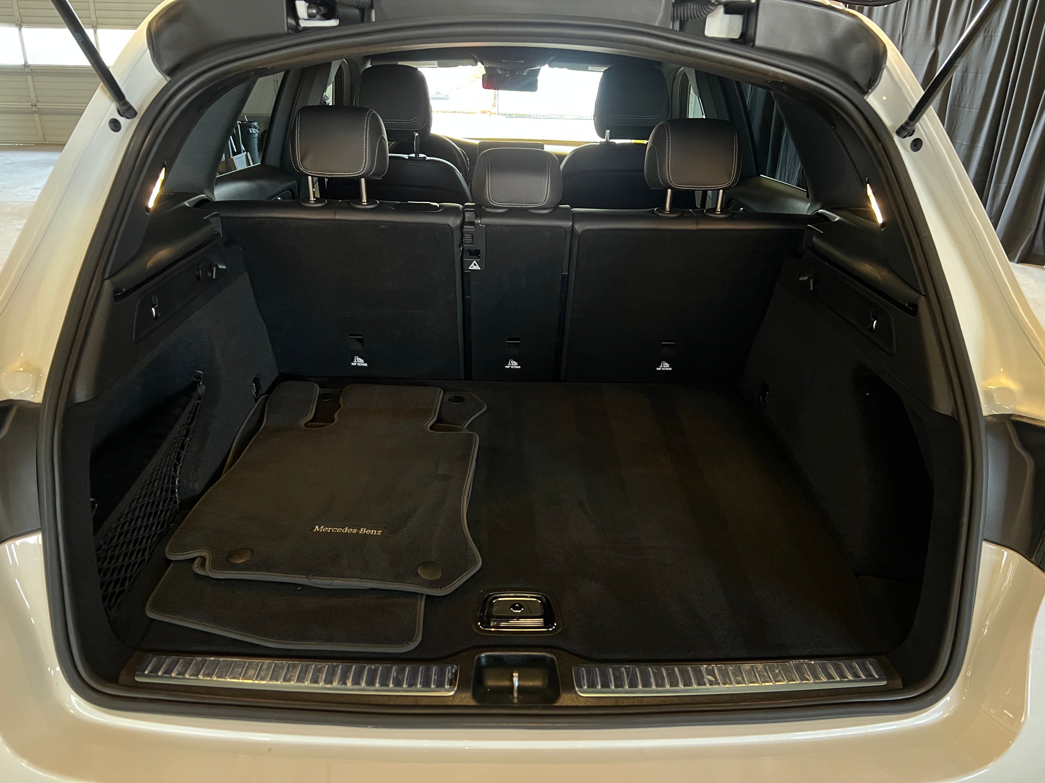 2022 Mercedes-Benz GLC 300 6