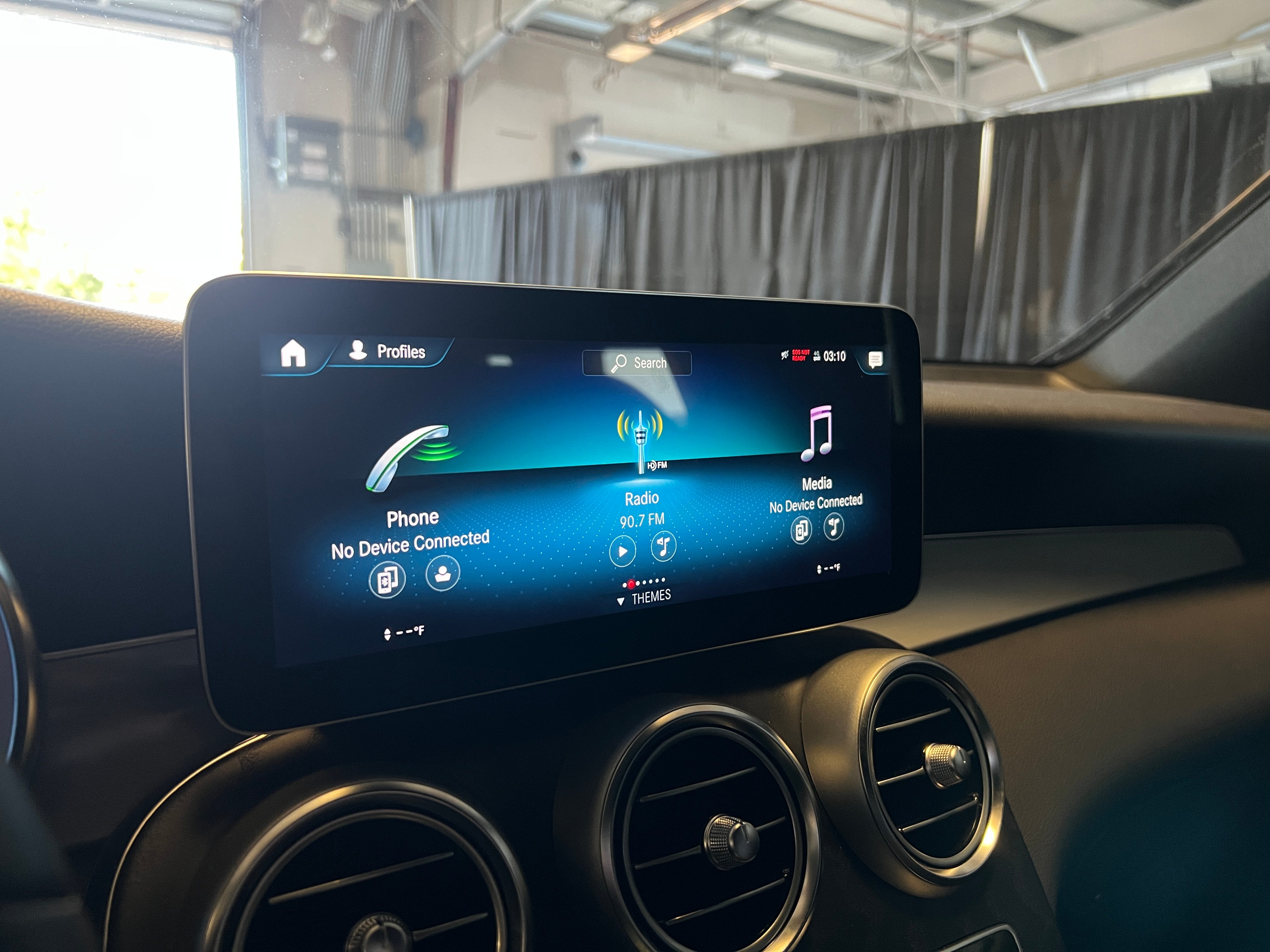 2022 Mercedes-Benz GLC 300 3