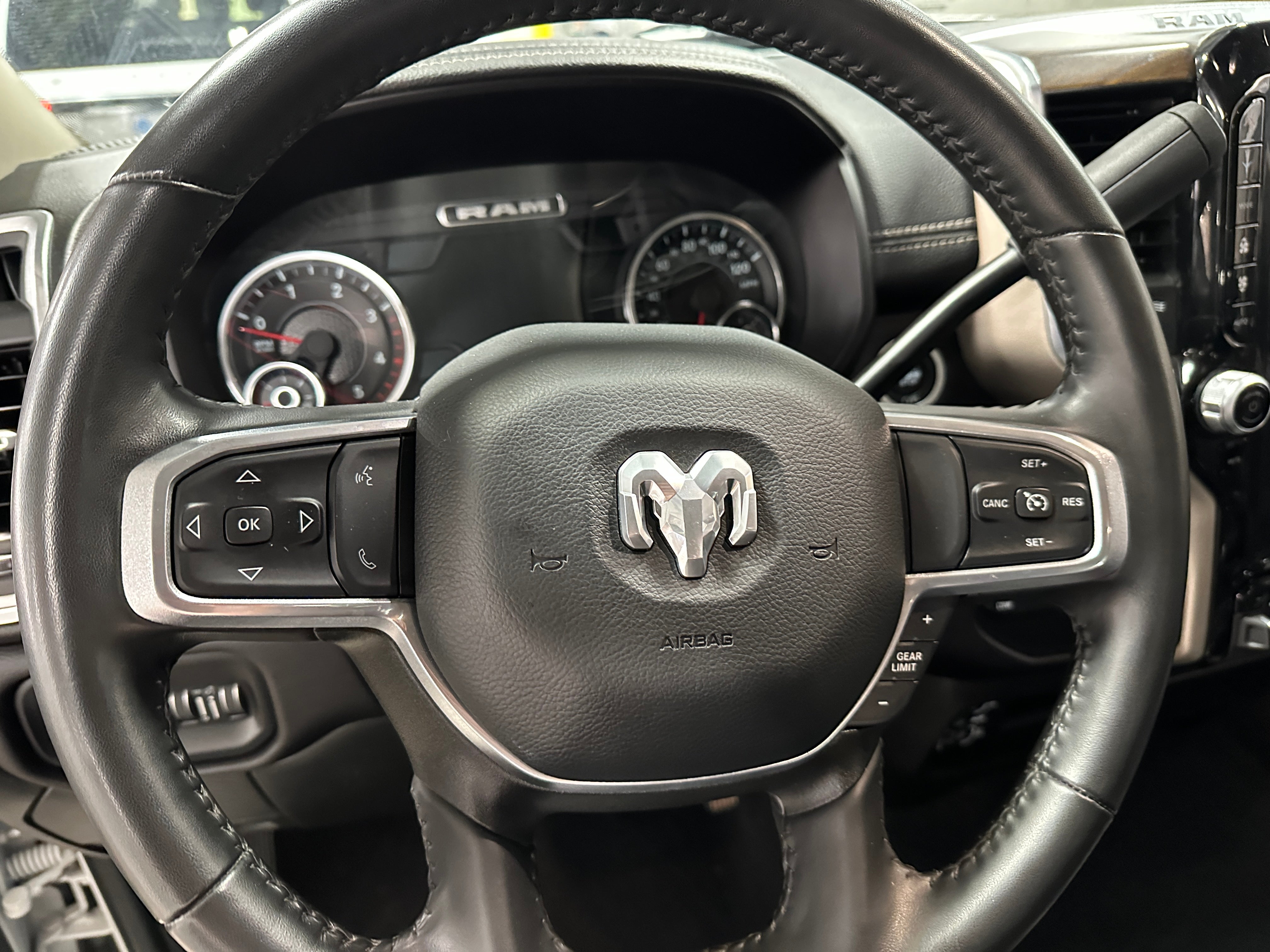 2024 RAM 2500 Laramie 4