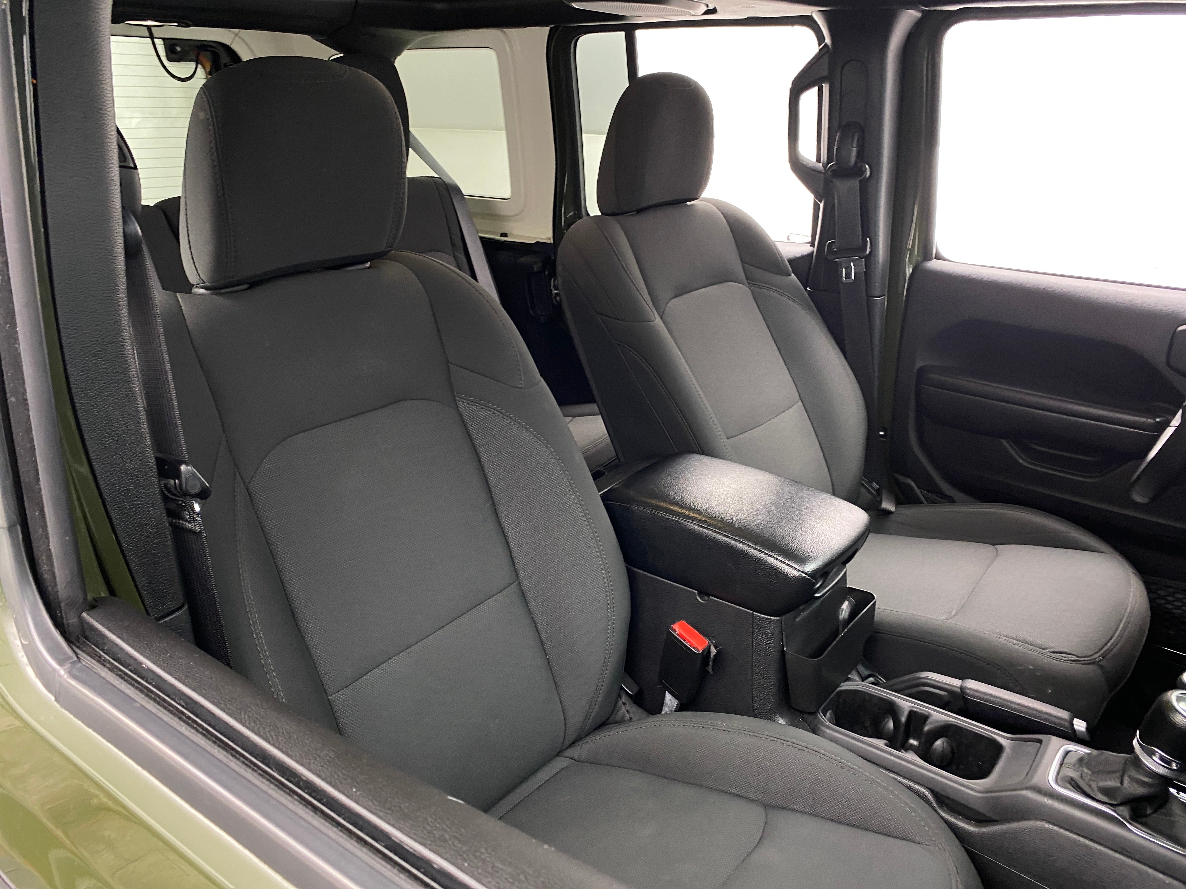 2021 Jeep Wrangler Unlimited Sport S 2
