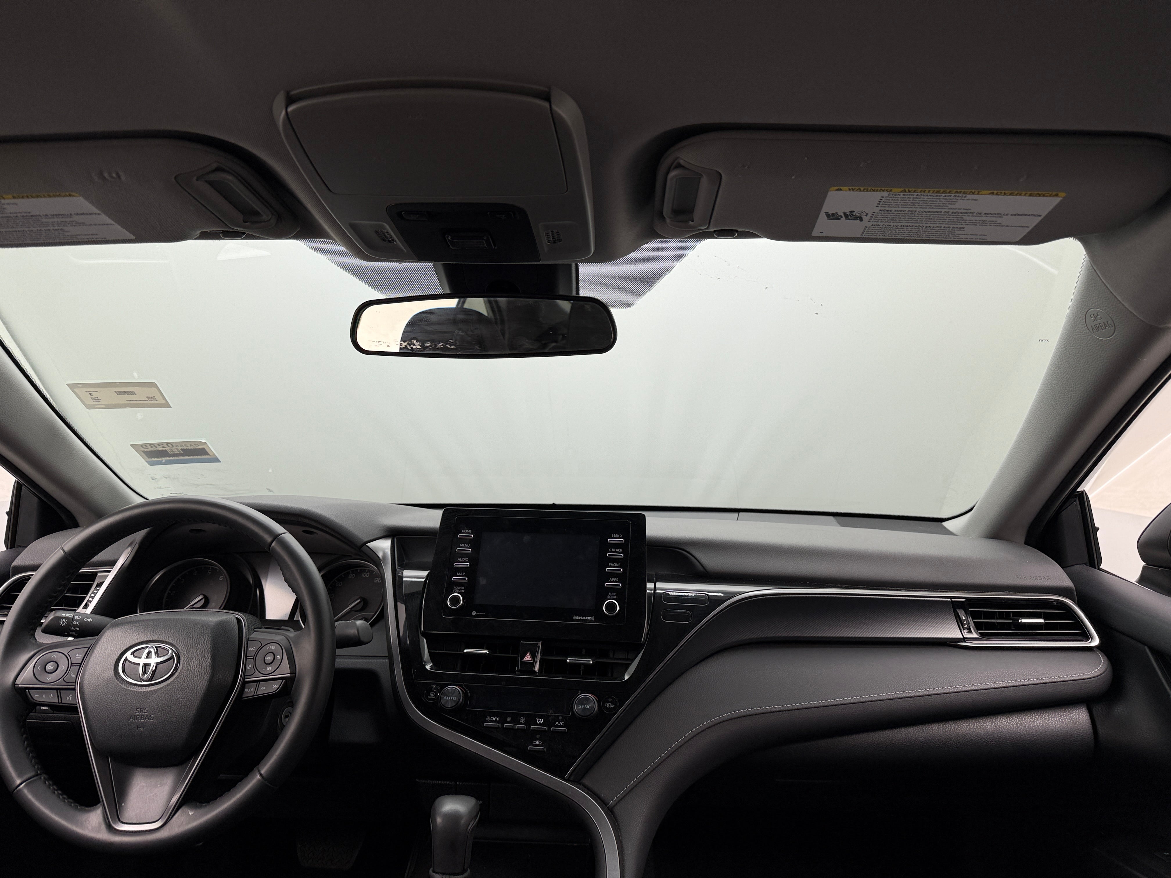 2023 Toyota Camry SE 2