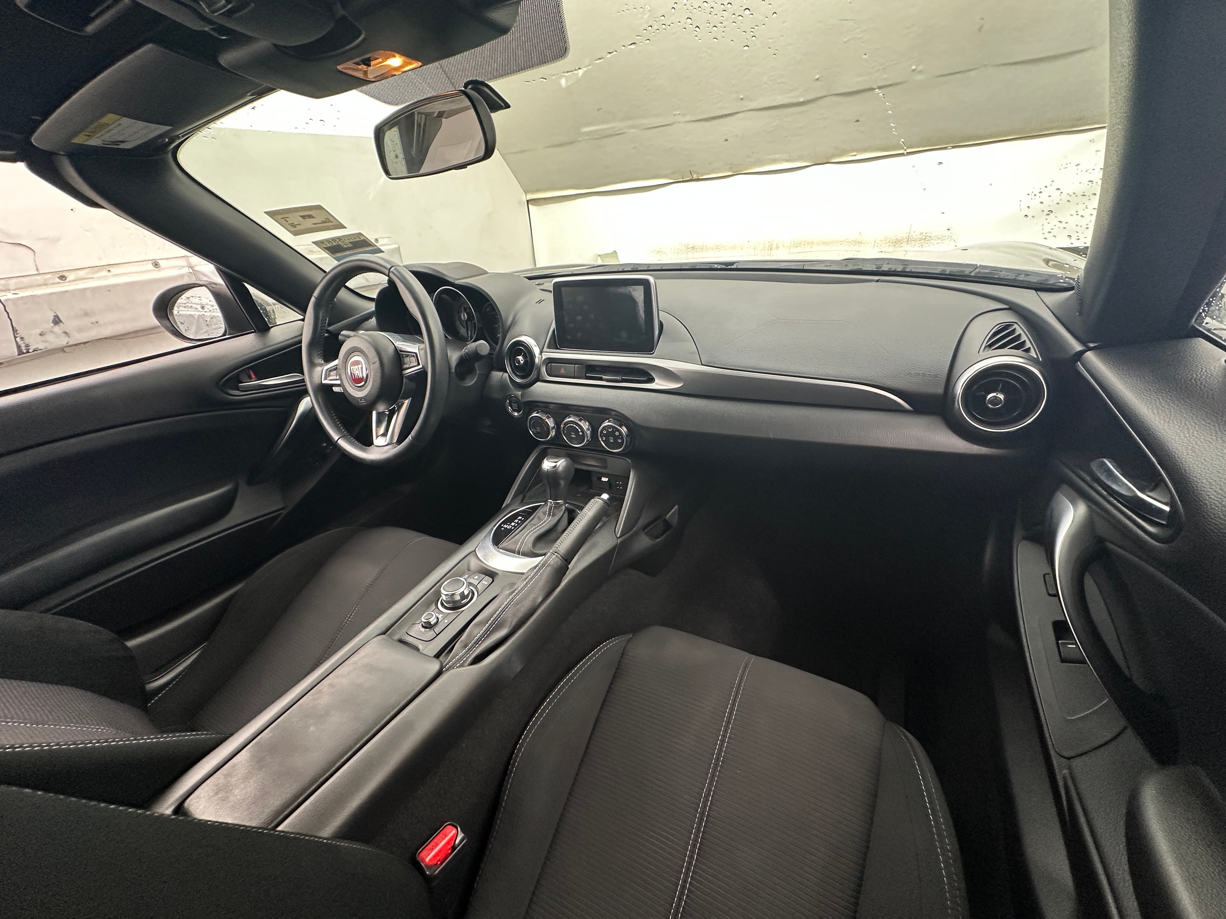 2017 Fiat 124 Spider Classica 3