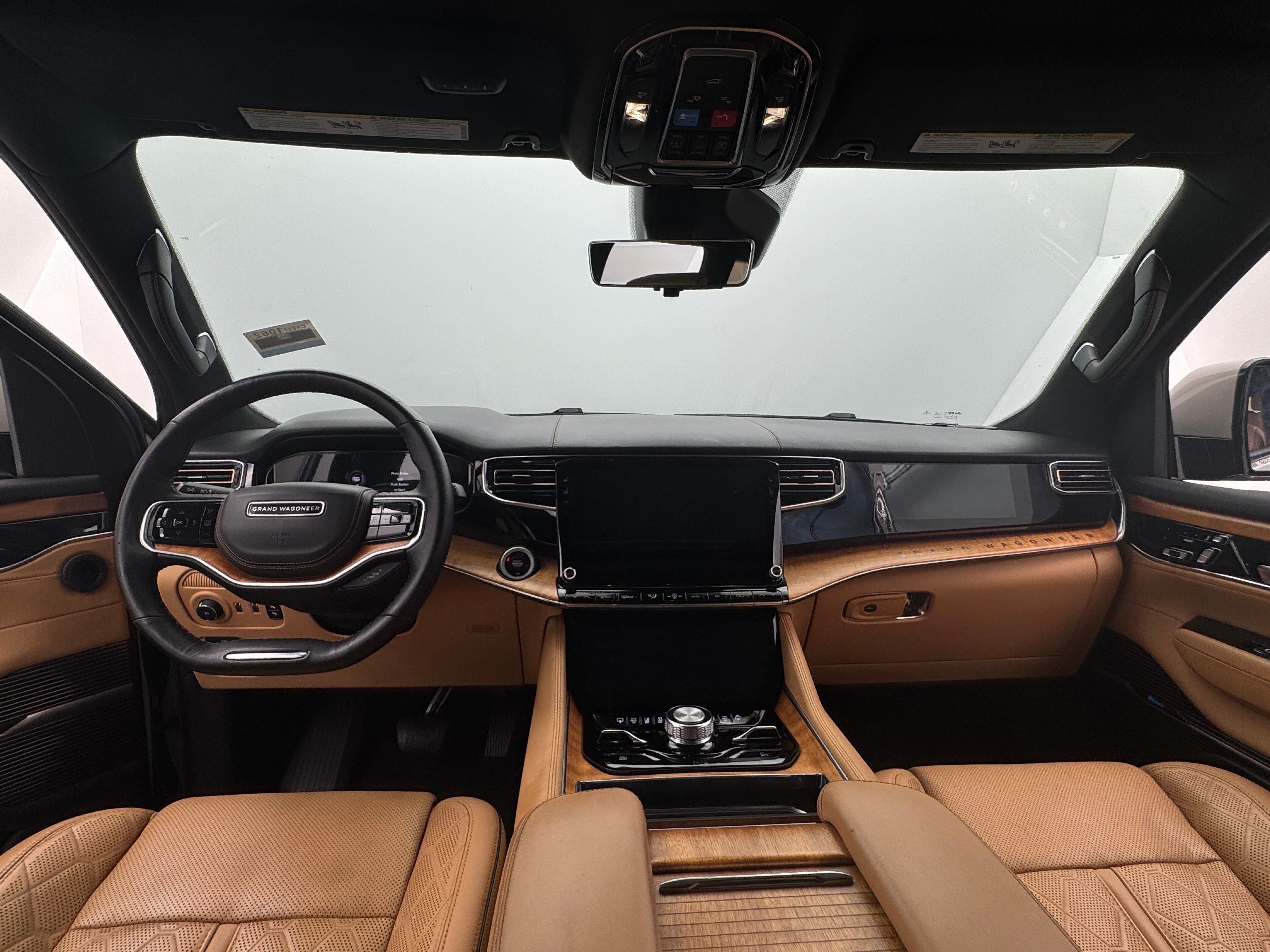 2022 Jeep Grand Wagoneer Series III 2