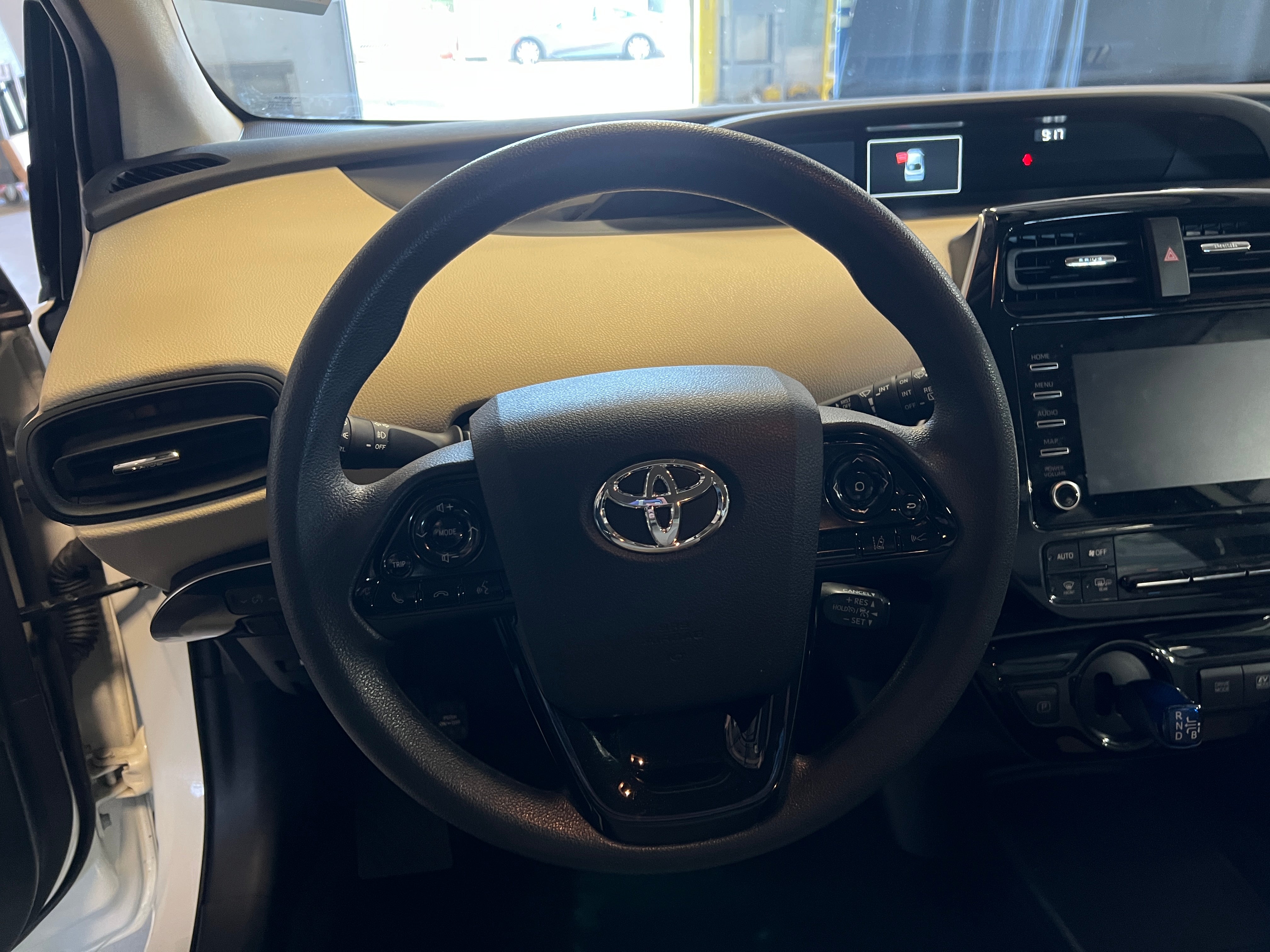 2020 Toyota Prius LE 5