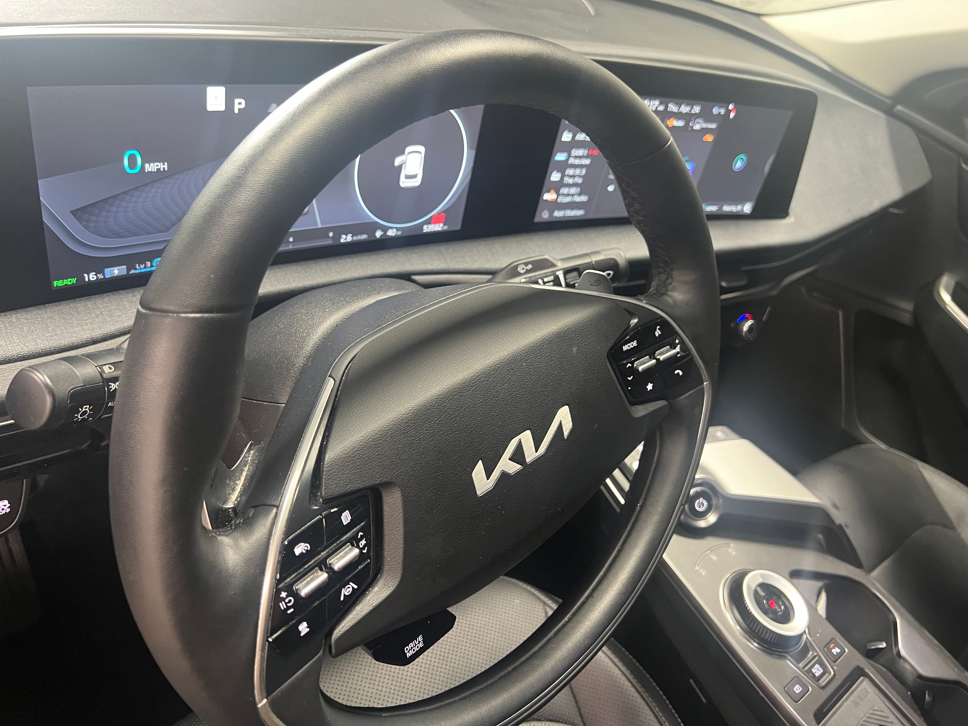 2022 Kia EV6 Wind 4