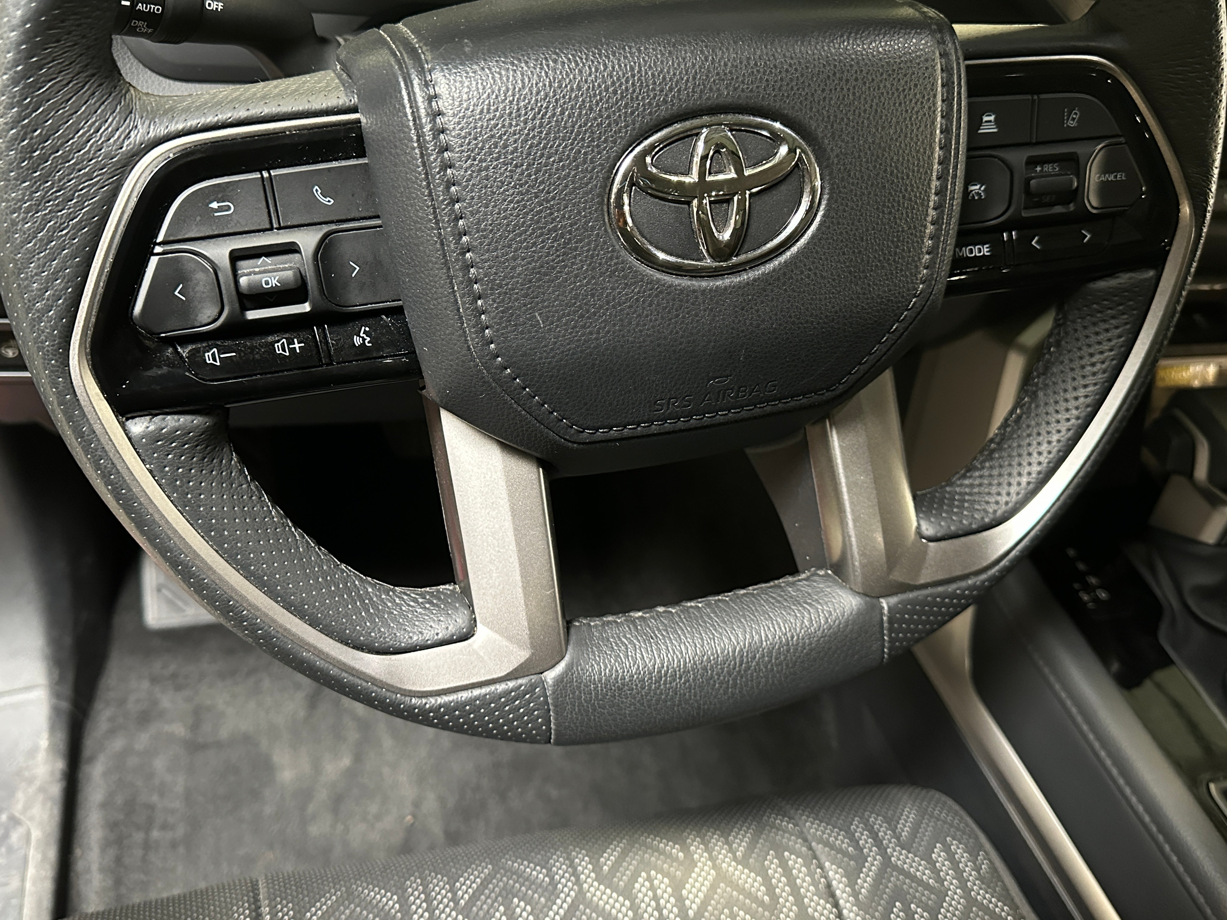 2023 Toyota Tundra Limited 5