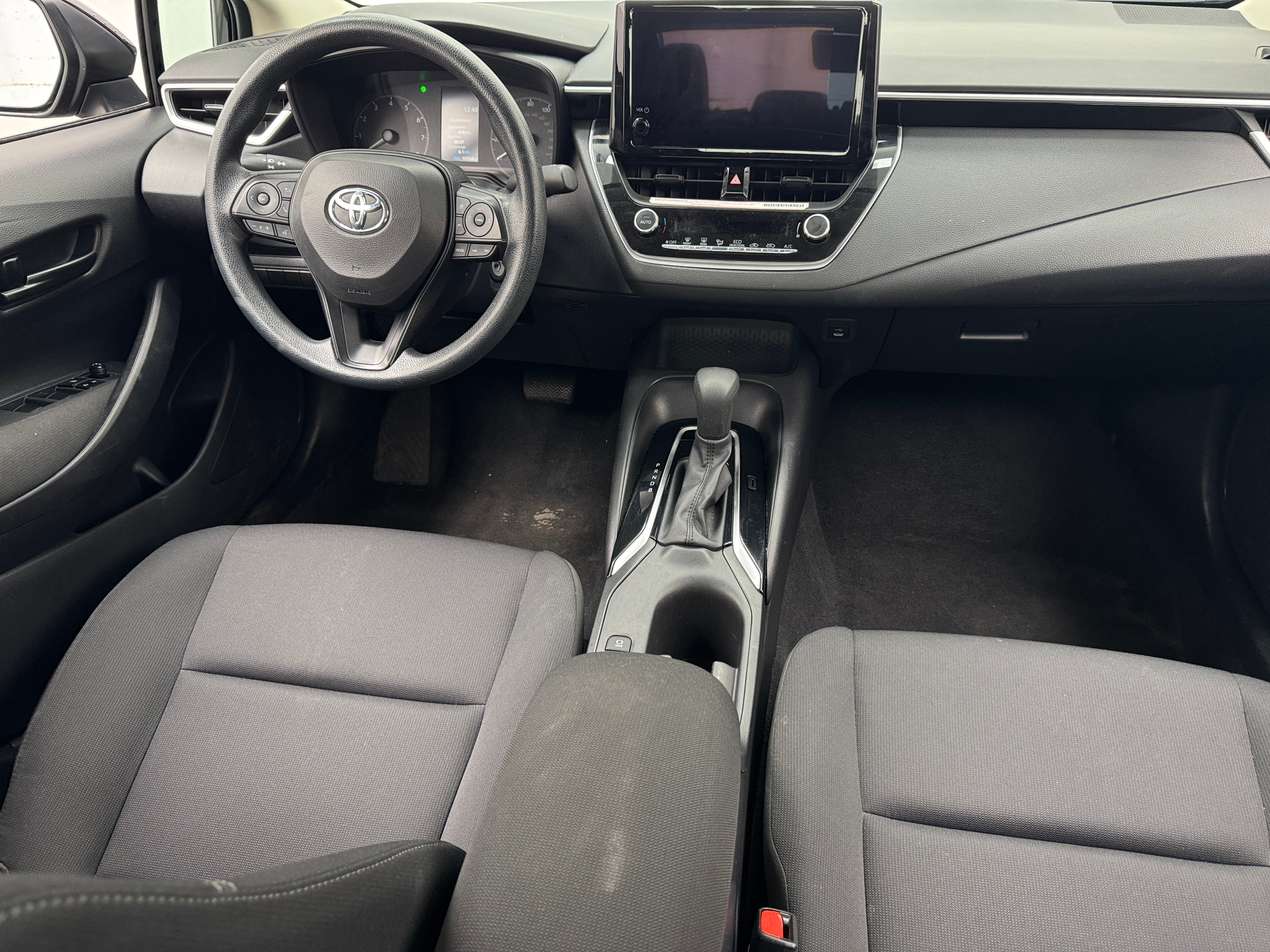 2023 Toyota Corolla LE 3