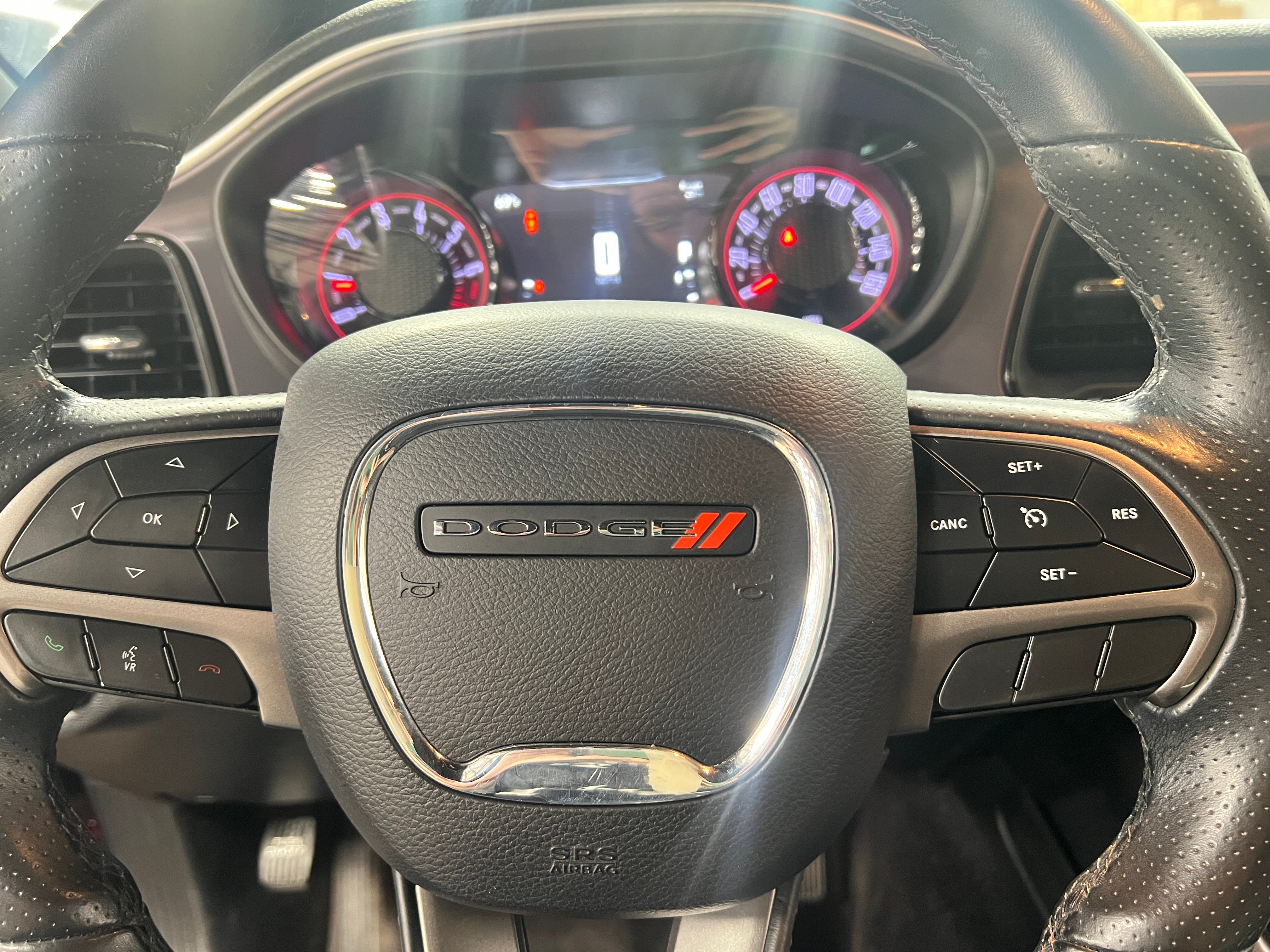 2019 Dodge Challenger SXT 4