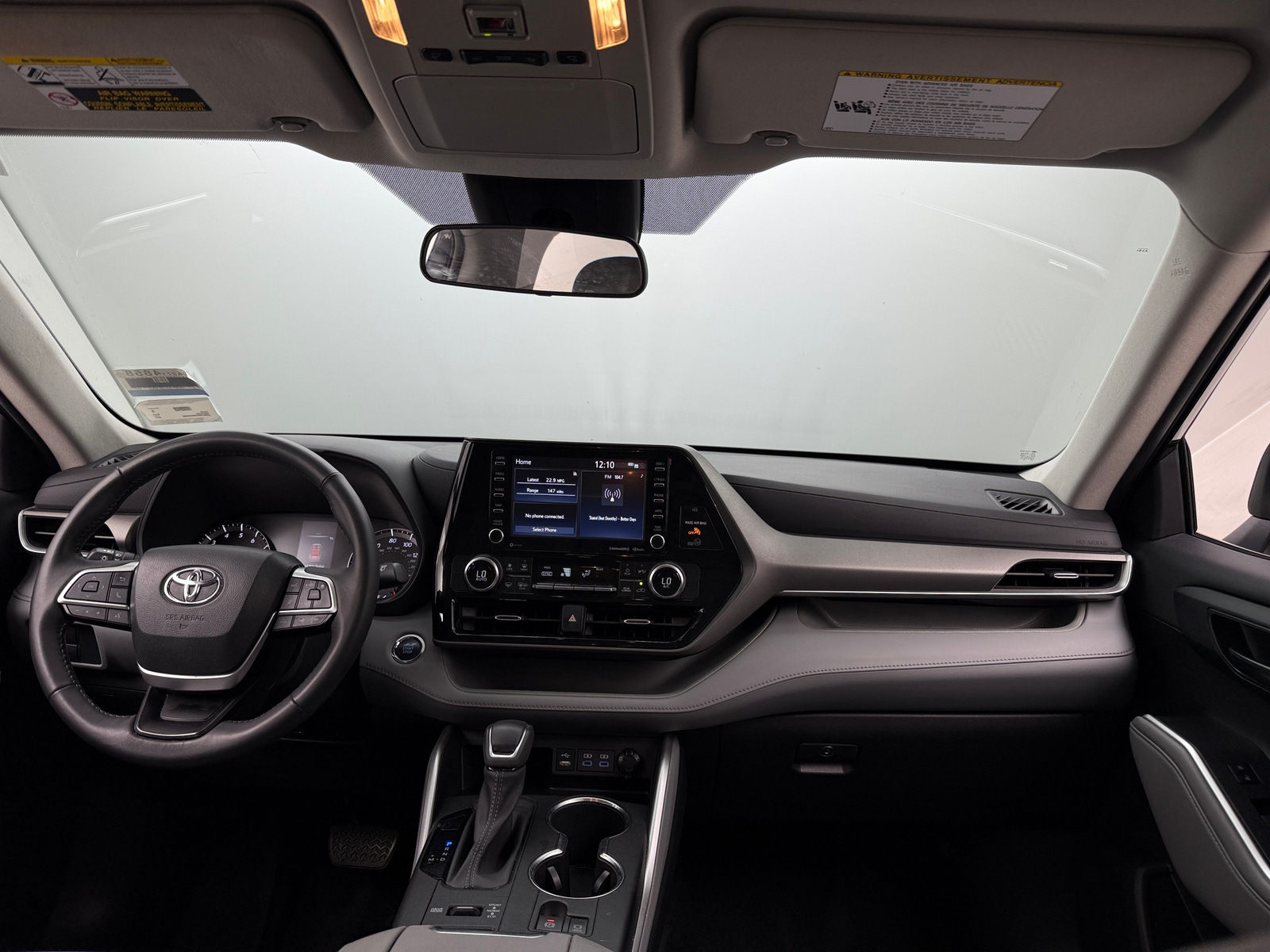 Thumbnail: 2022 Toyota Highlander - 3