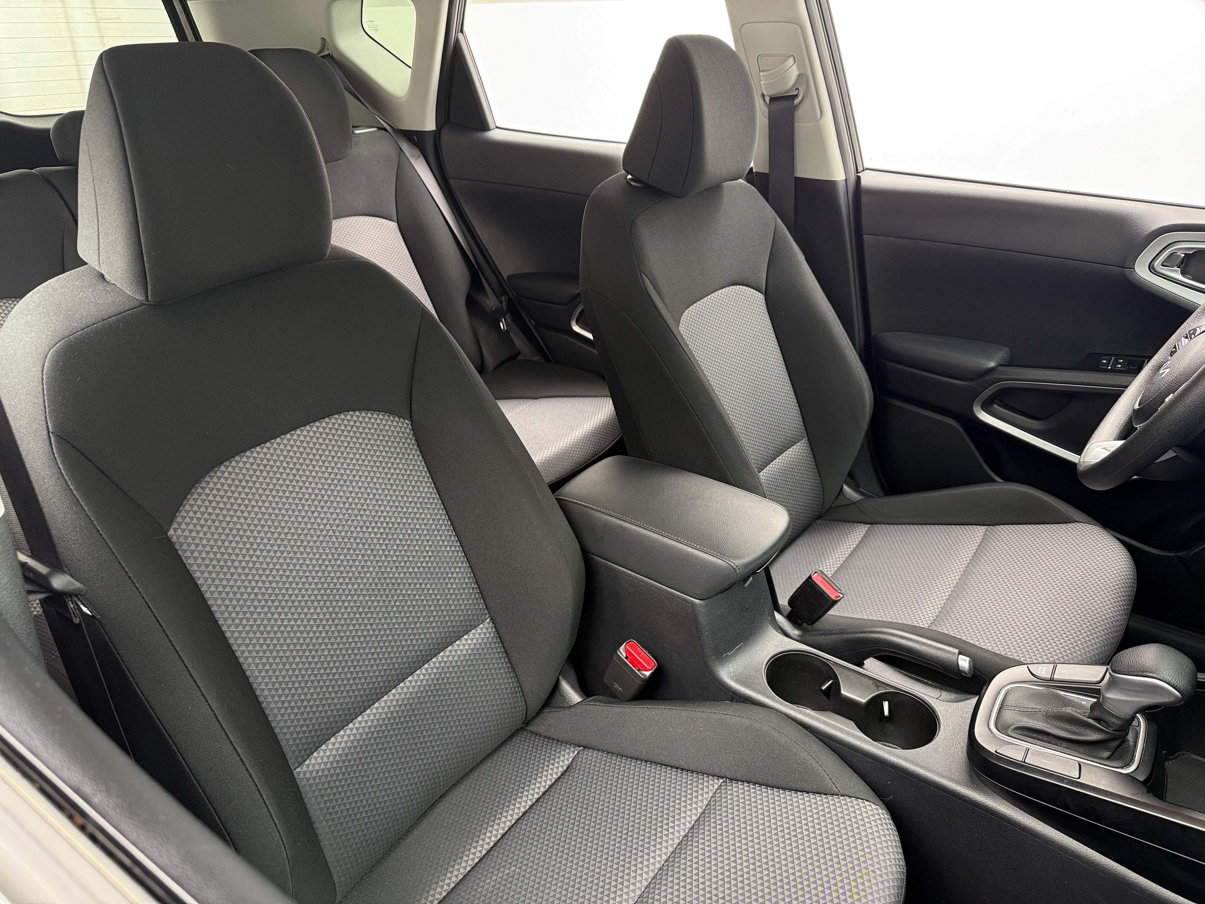 2024 Kia Soul LX 2