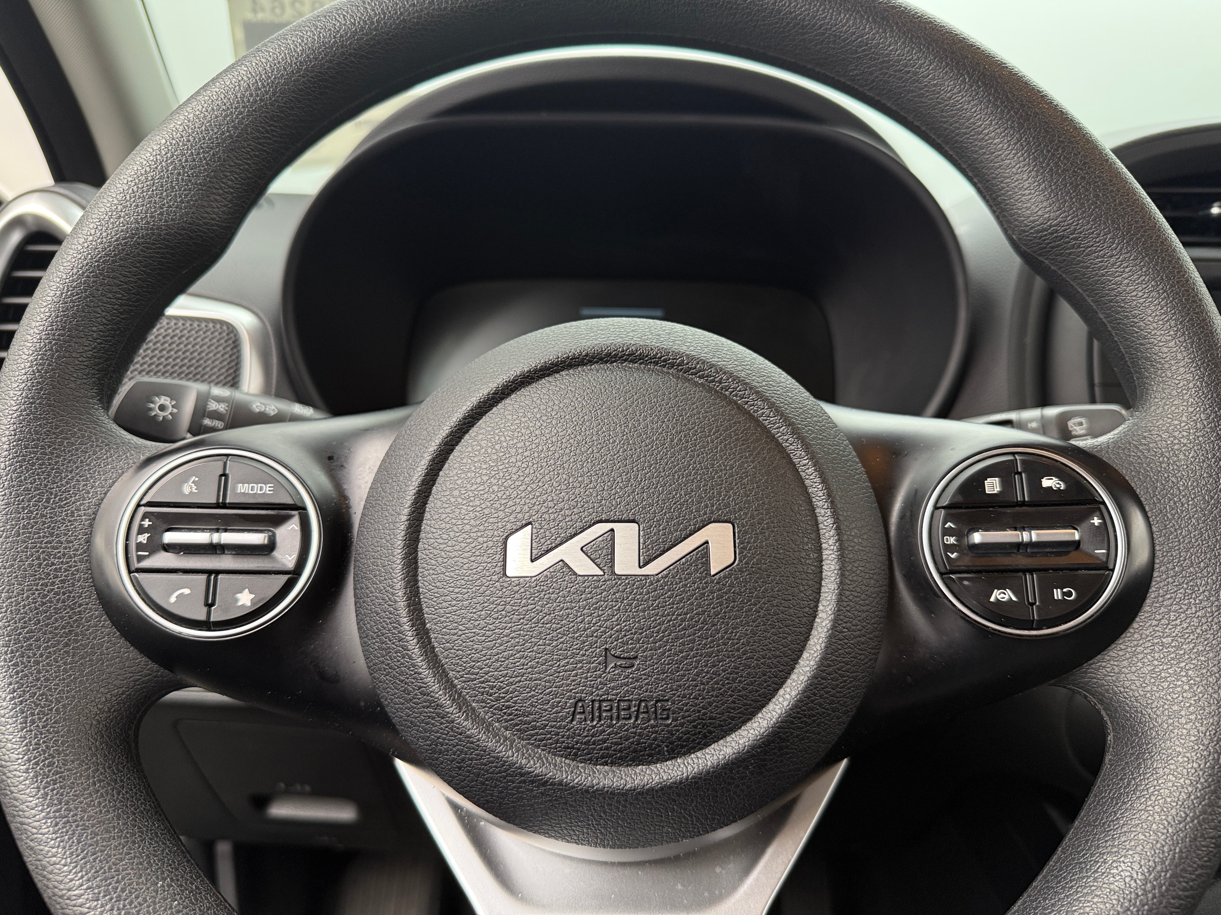 2024 Kia Soul LX 5