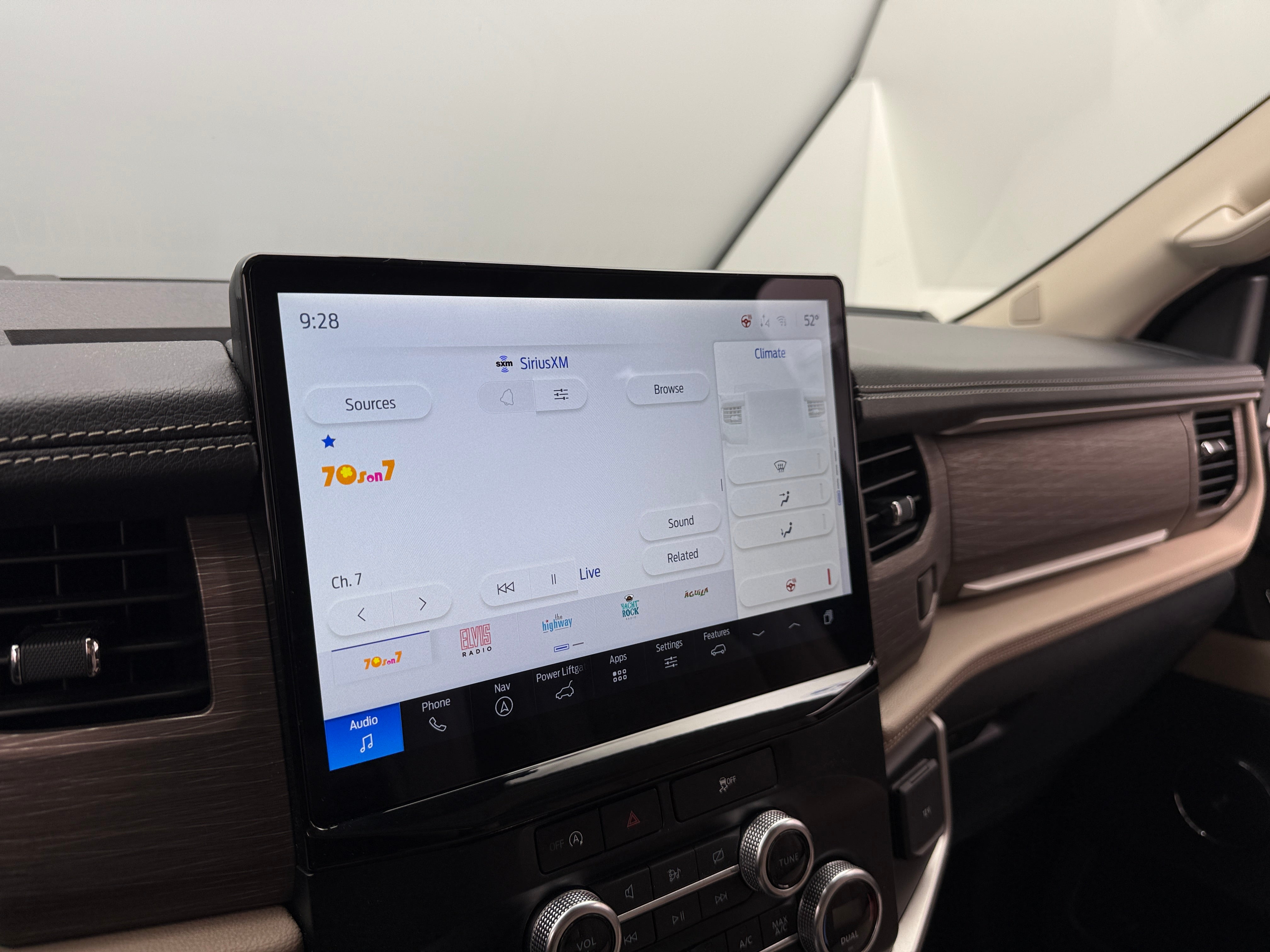 2024 Ford Expedition Limited 3