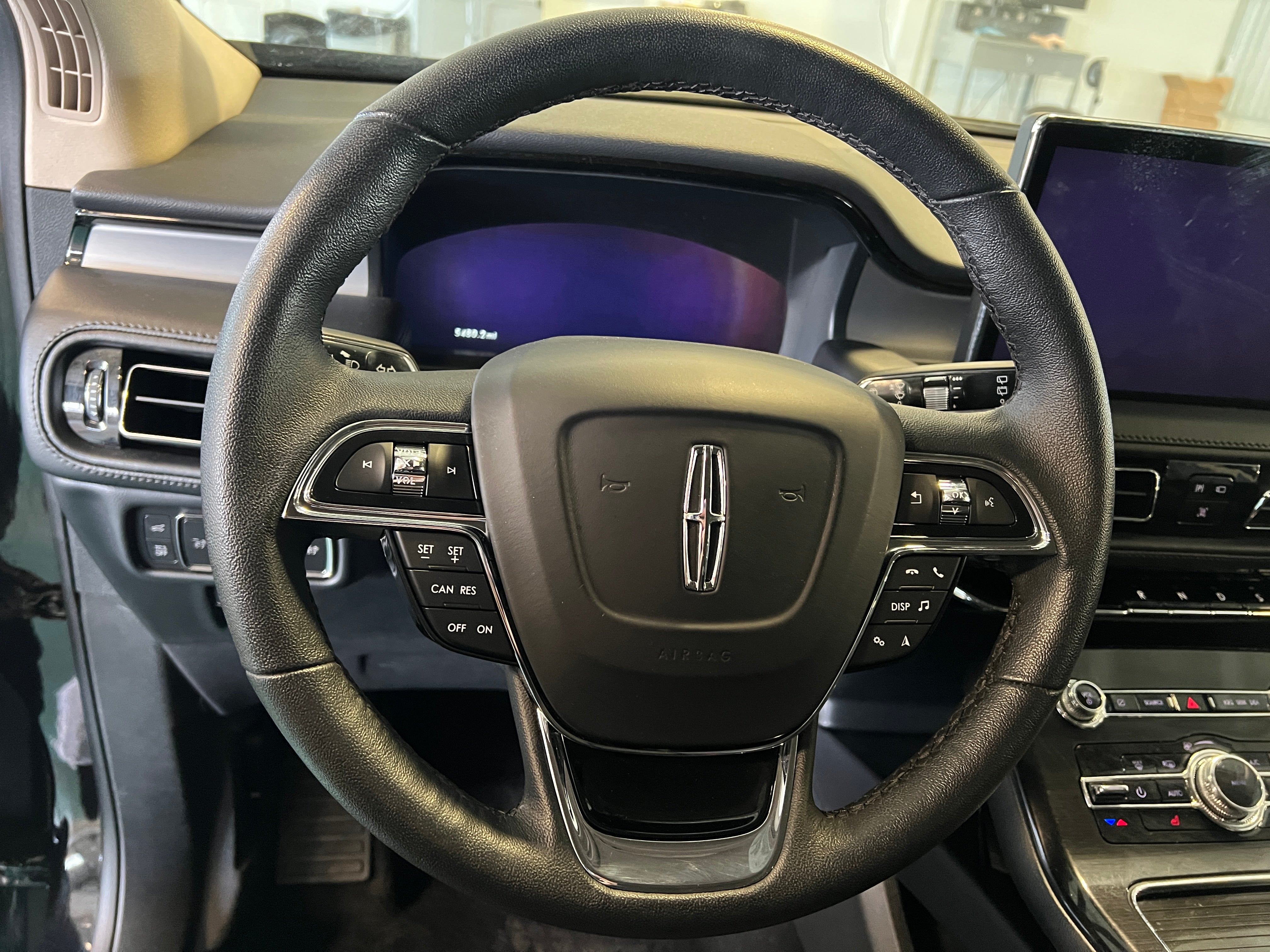 2022 Lincoln Nautilus  4
