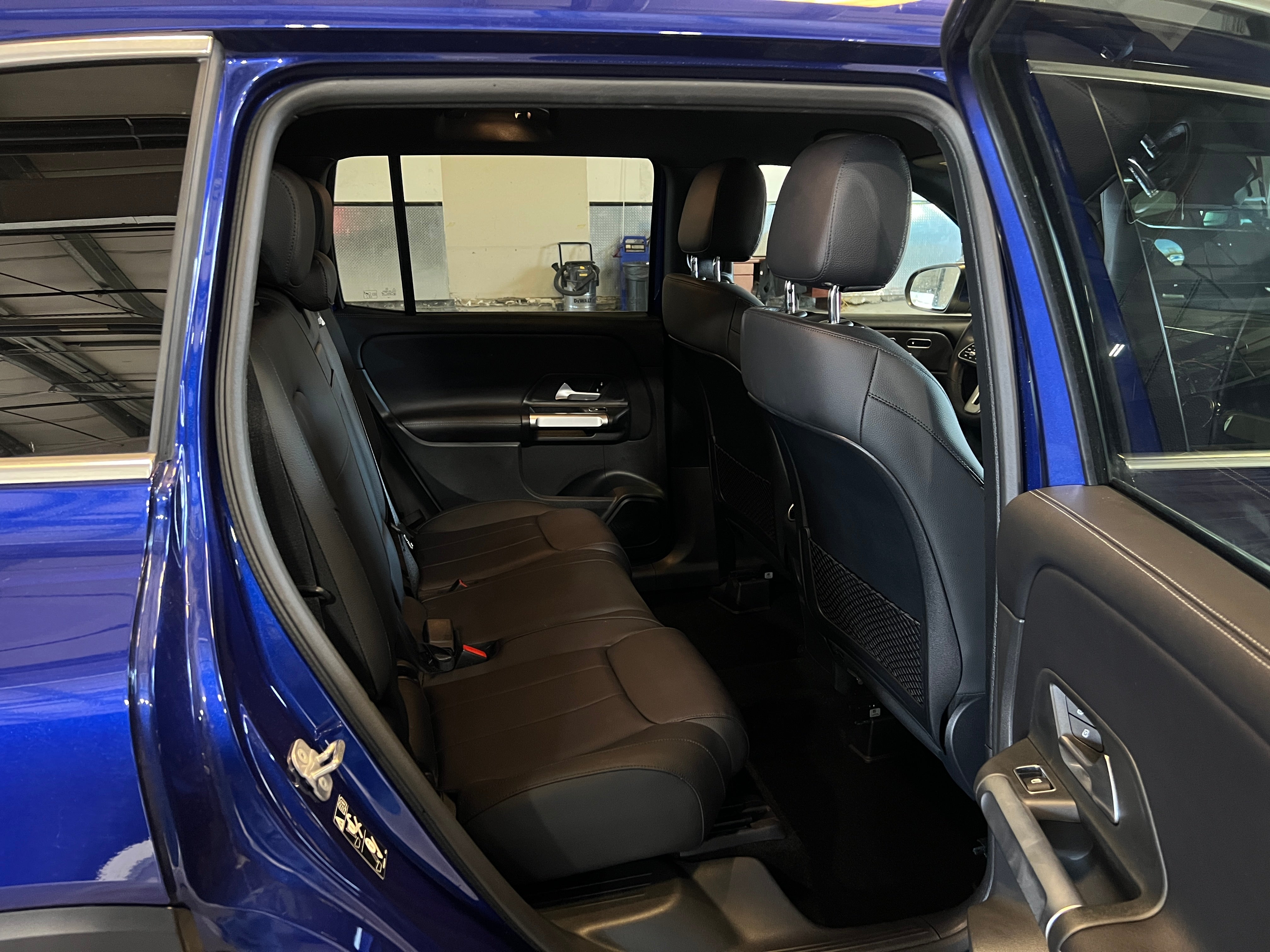 2023 Mercedes-Benz GLB 250 5
