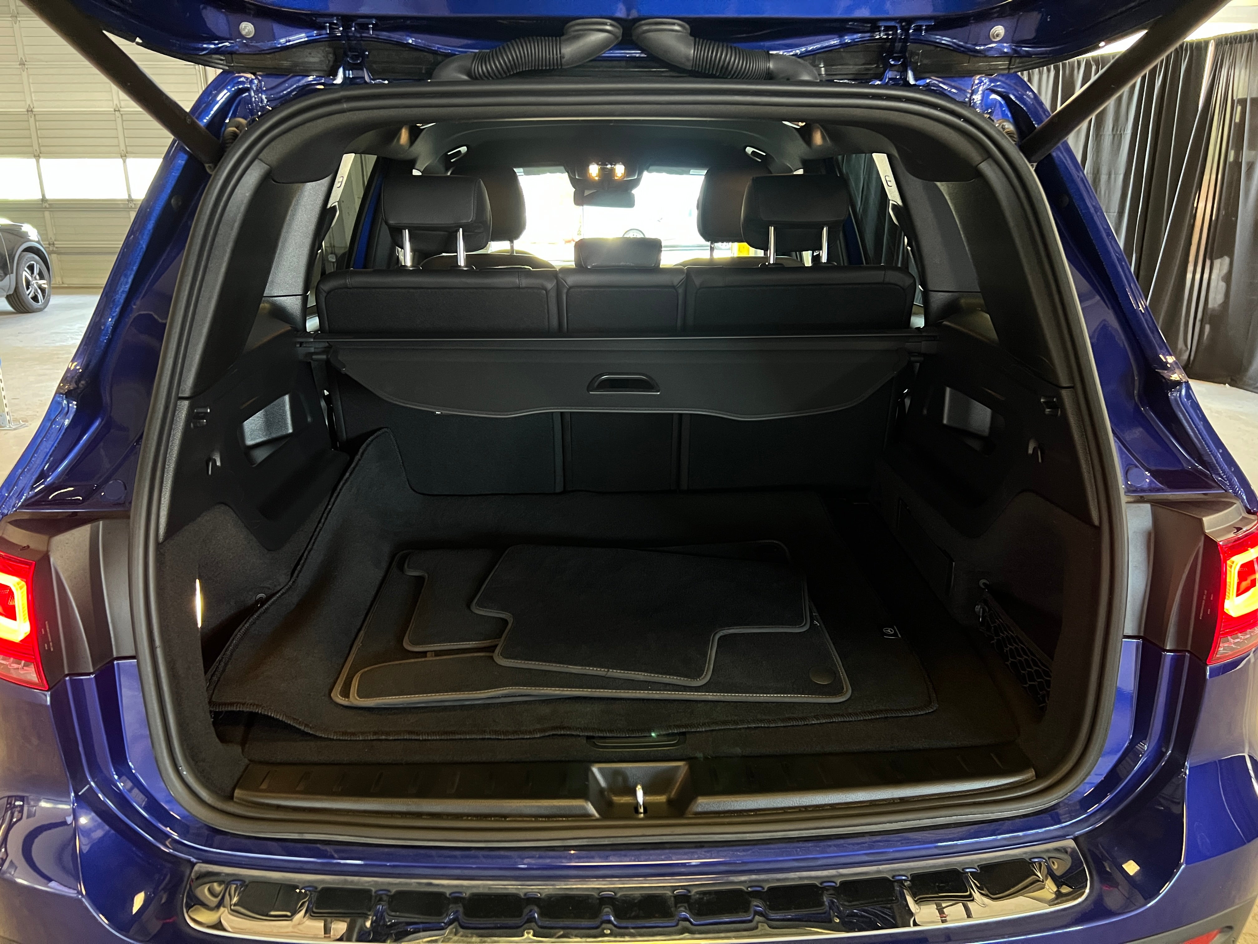 2023 Mercedes-Benz GLB 250 6