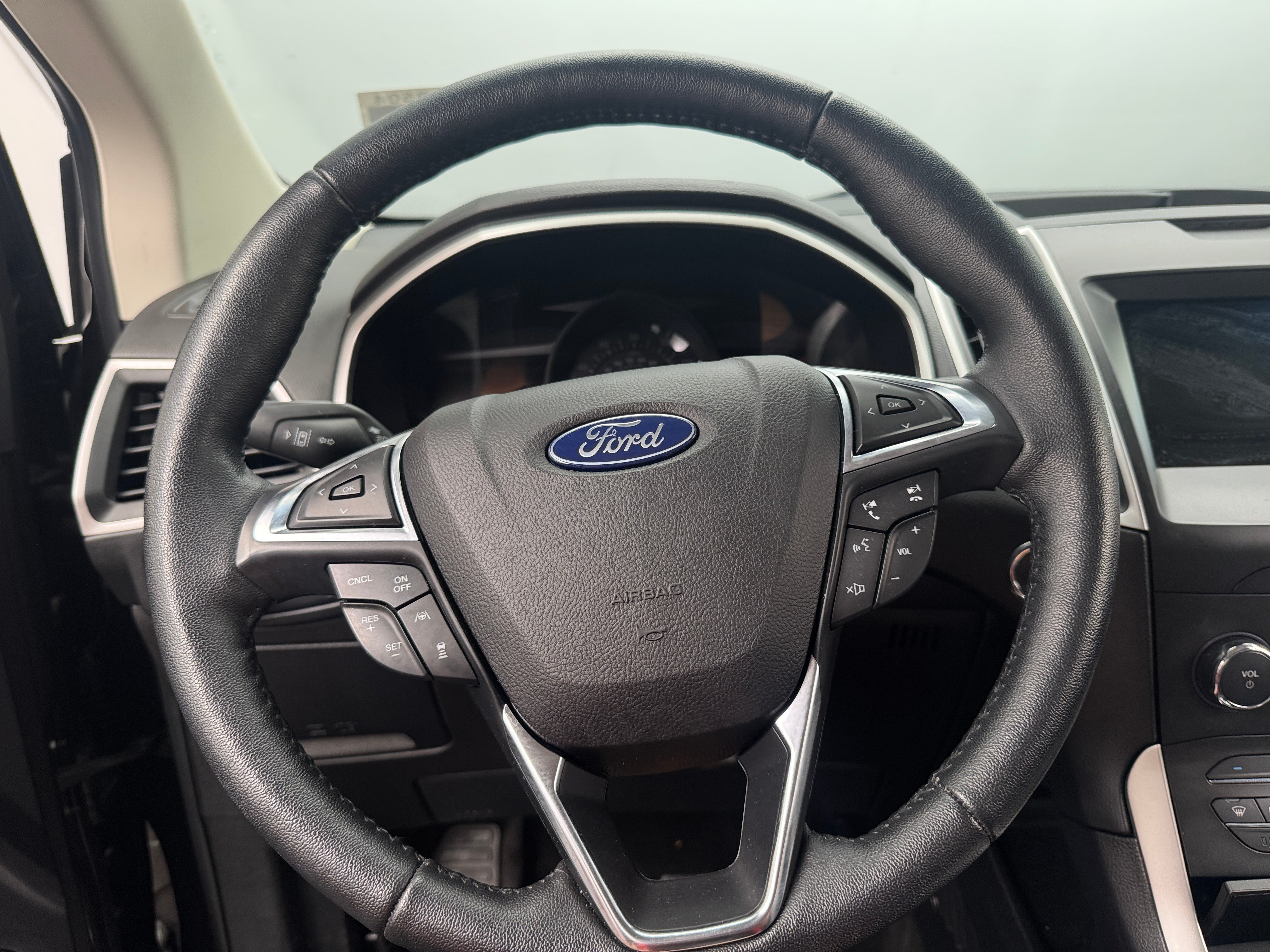 2020 Ford Edge SEL 4