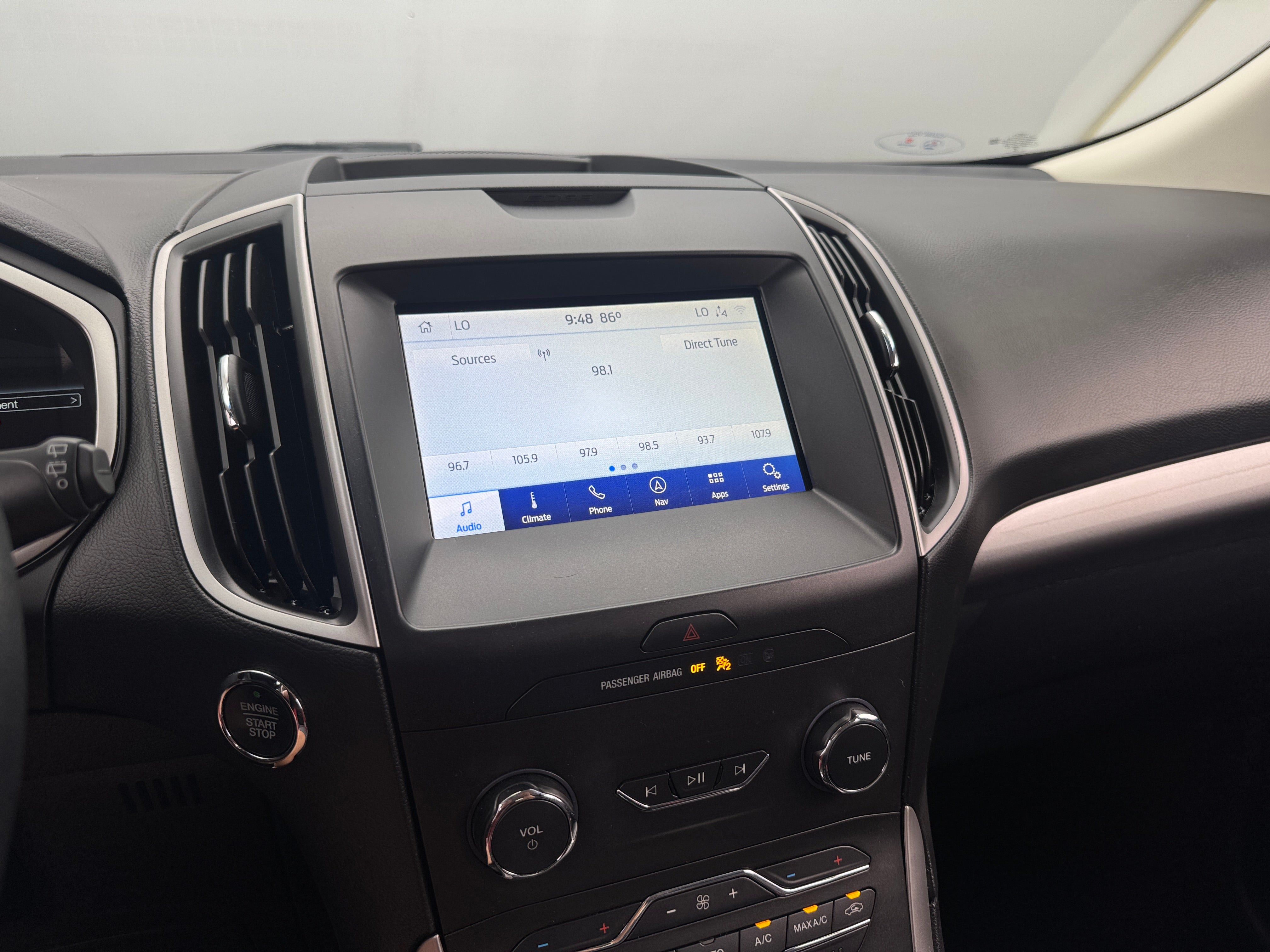 2020 Ford Edge SEL 3