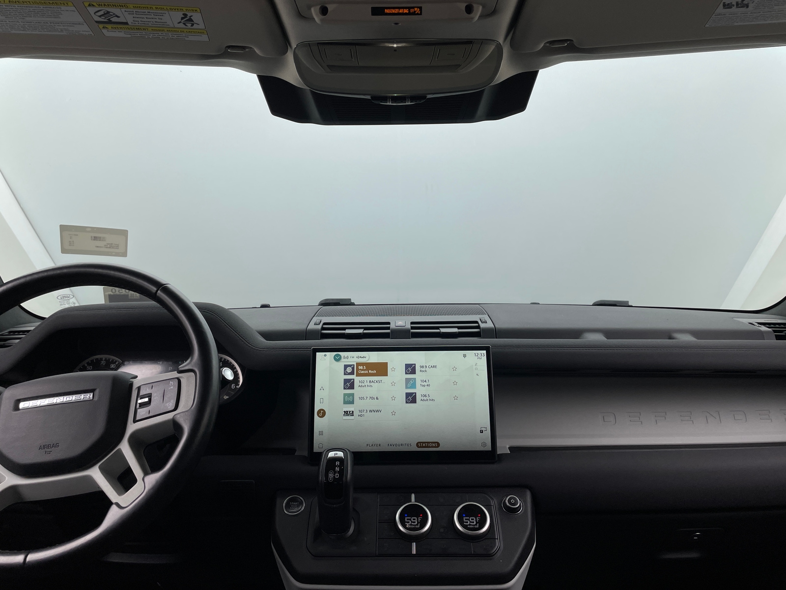 Thumbnail: 2023 Land Rover Defender - 3