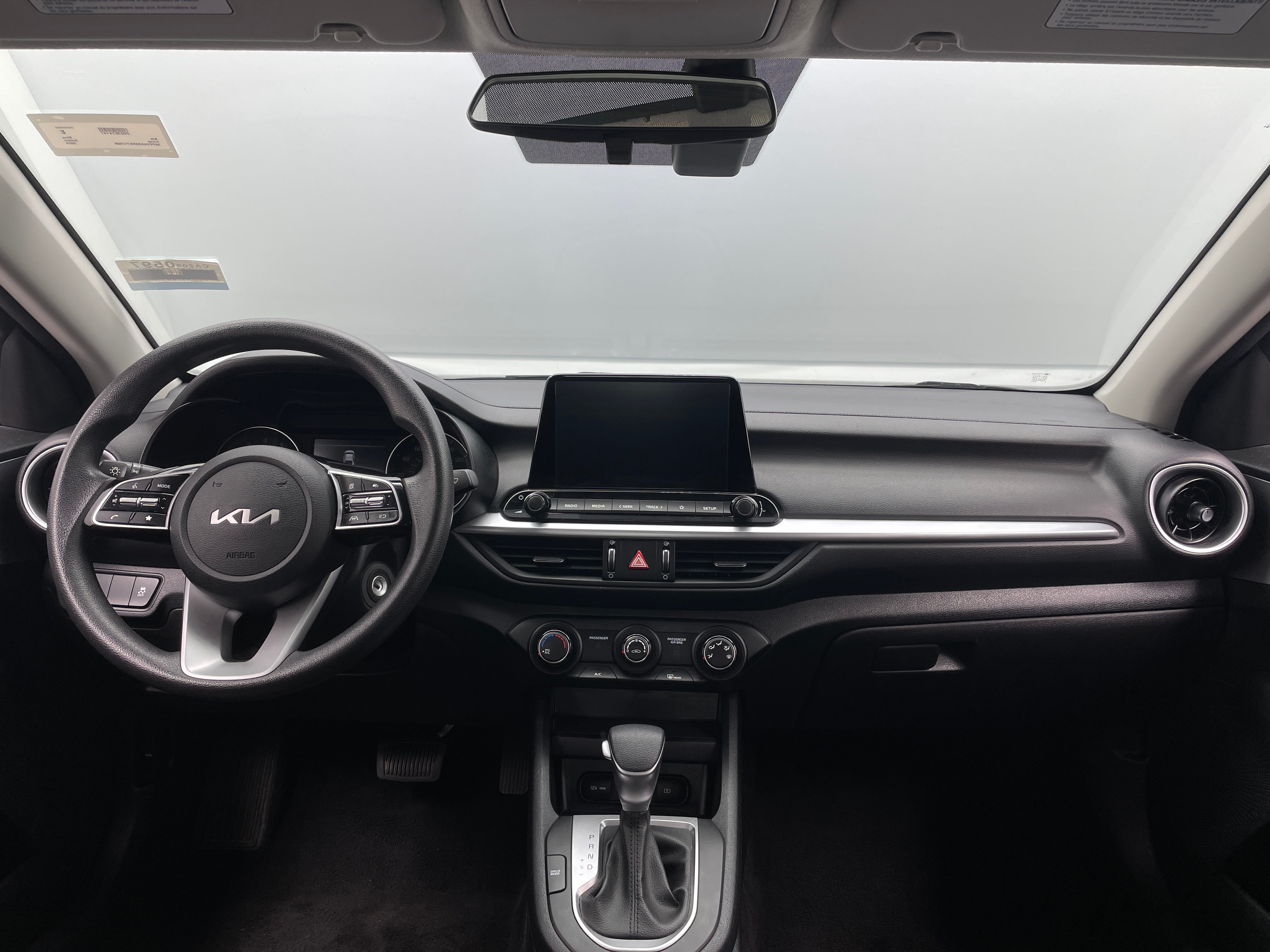 2024 Kia Forte LXS 3