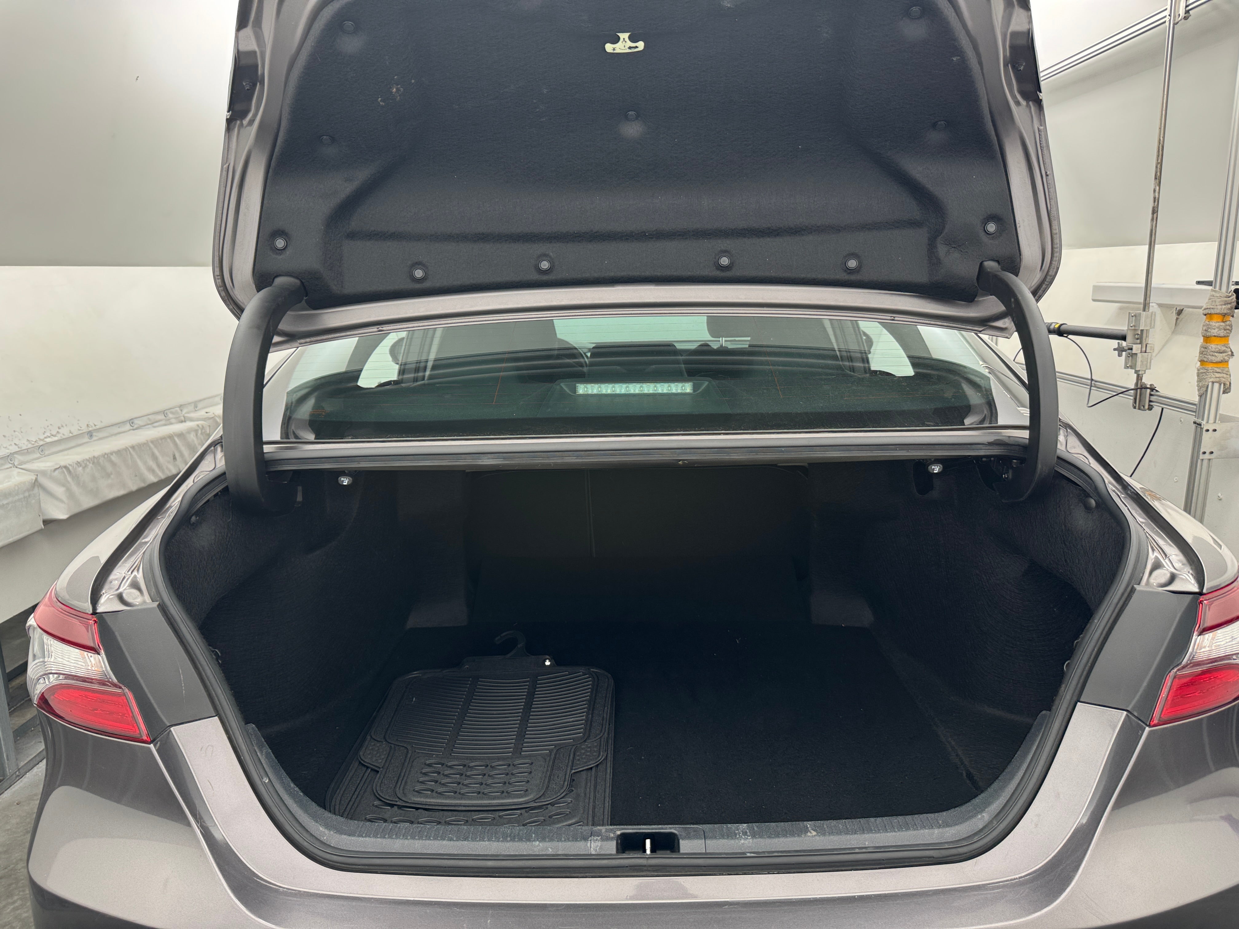 2023 Toyota Camry LE 7
