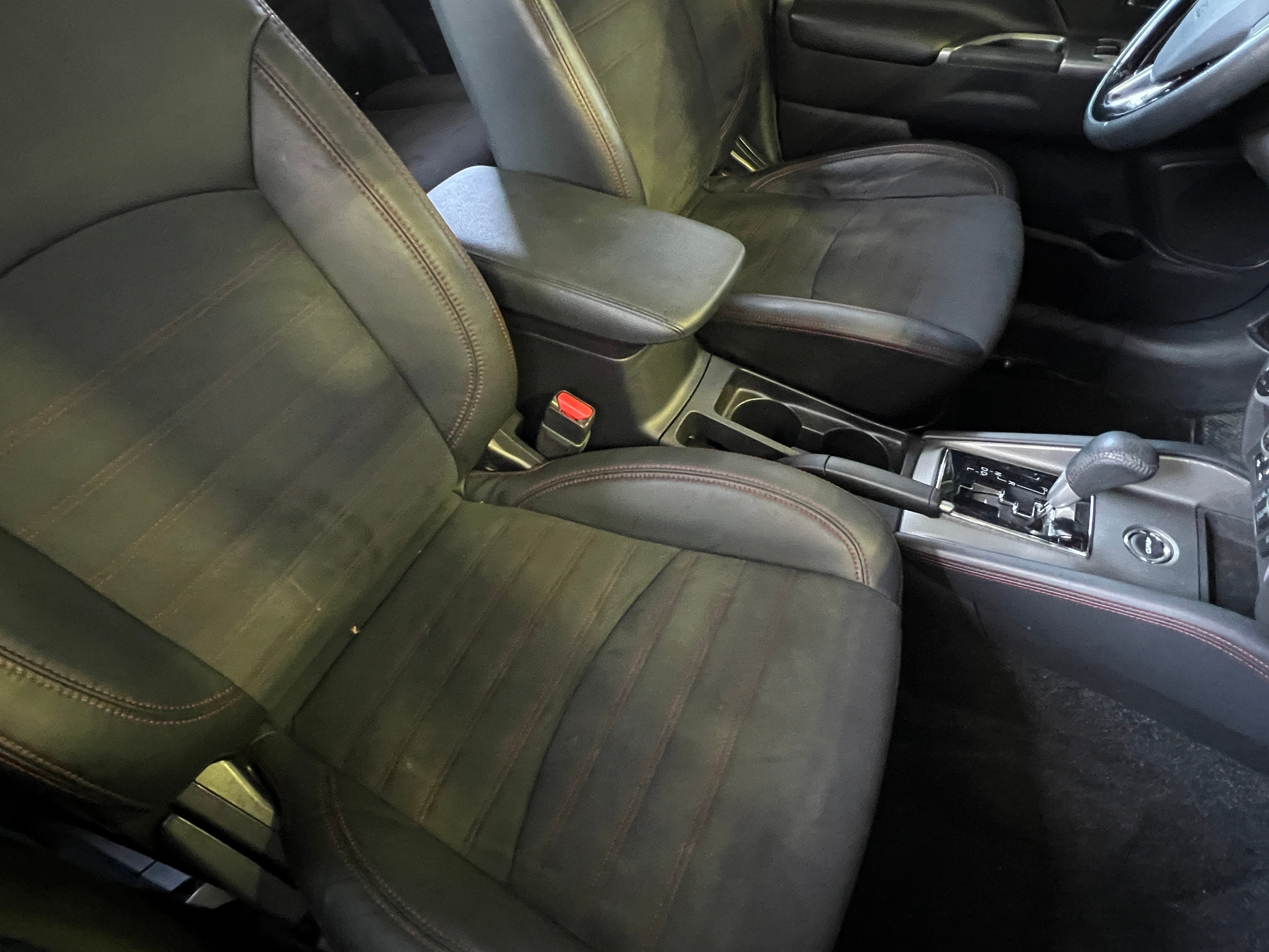 2022 Mitsubishi Outlander Sport SE 2