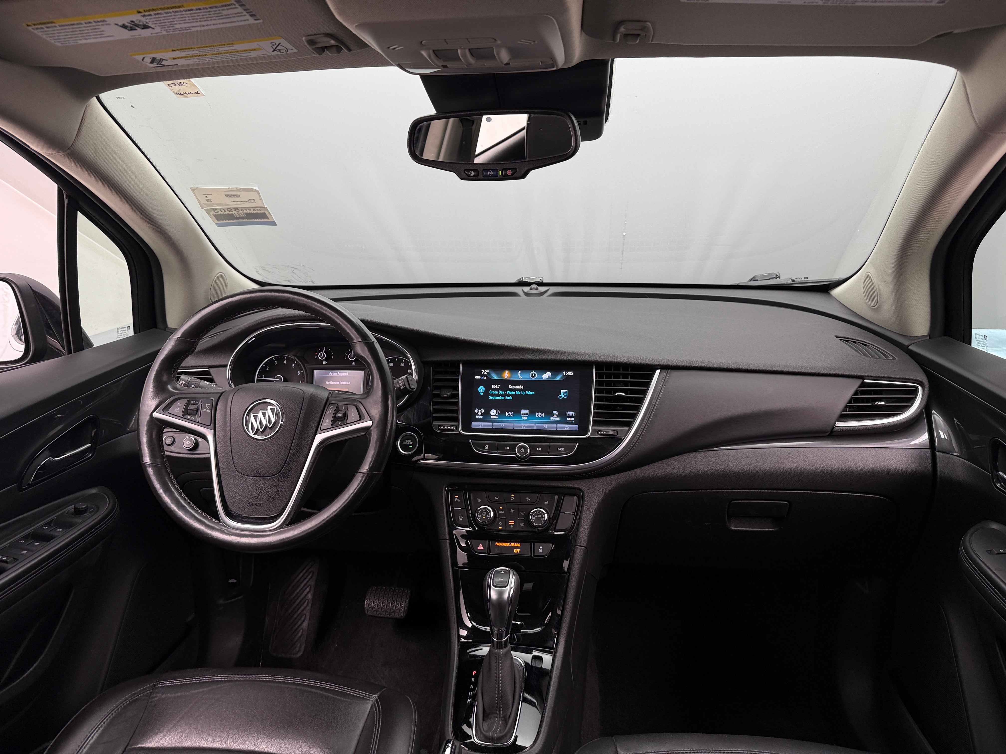 2019 Buick Encore Essence 2
