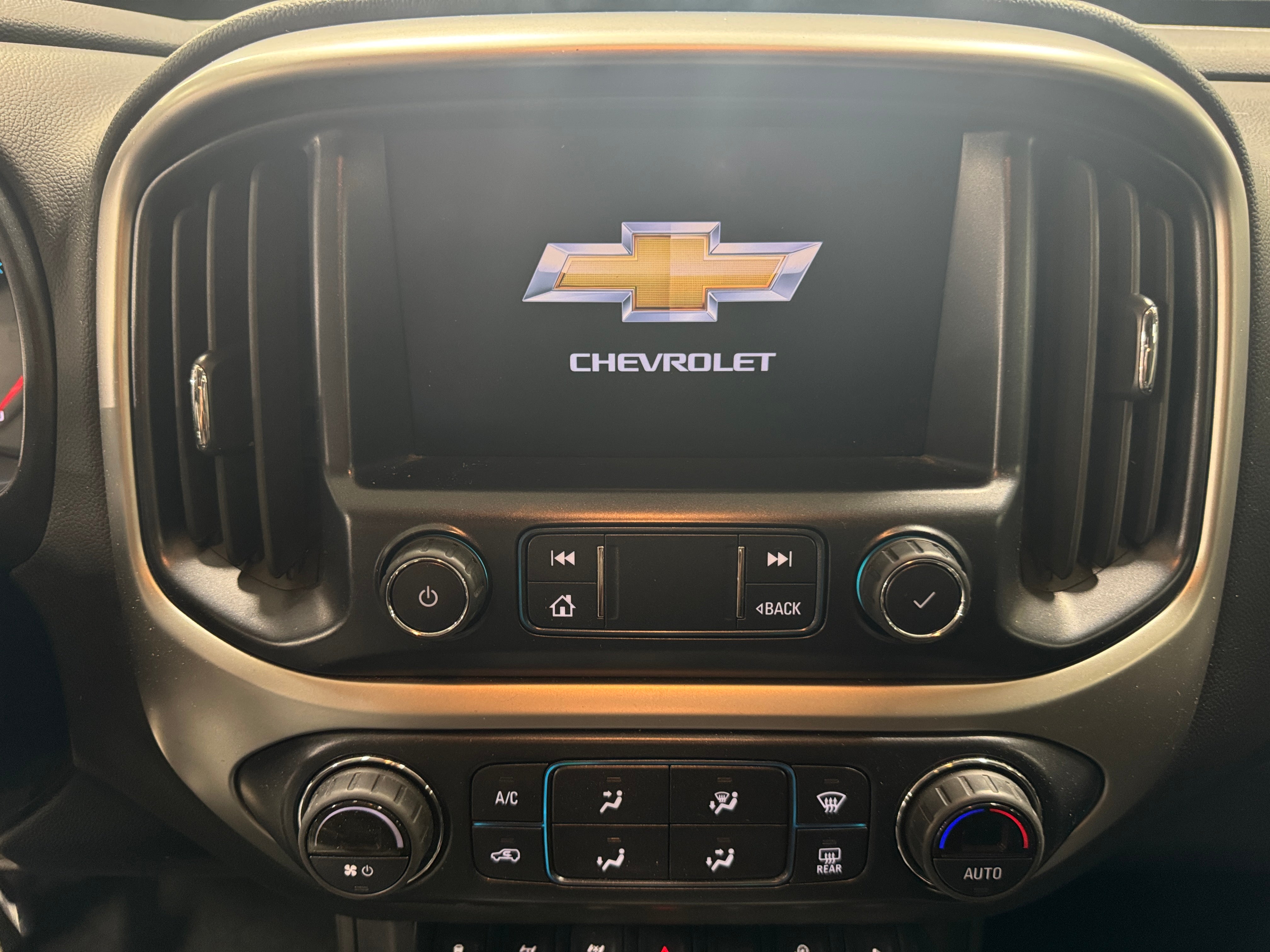 2019 Chevrolet Colorado ZR2 4