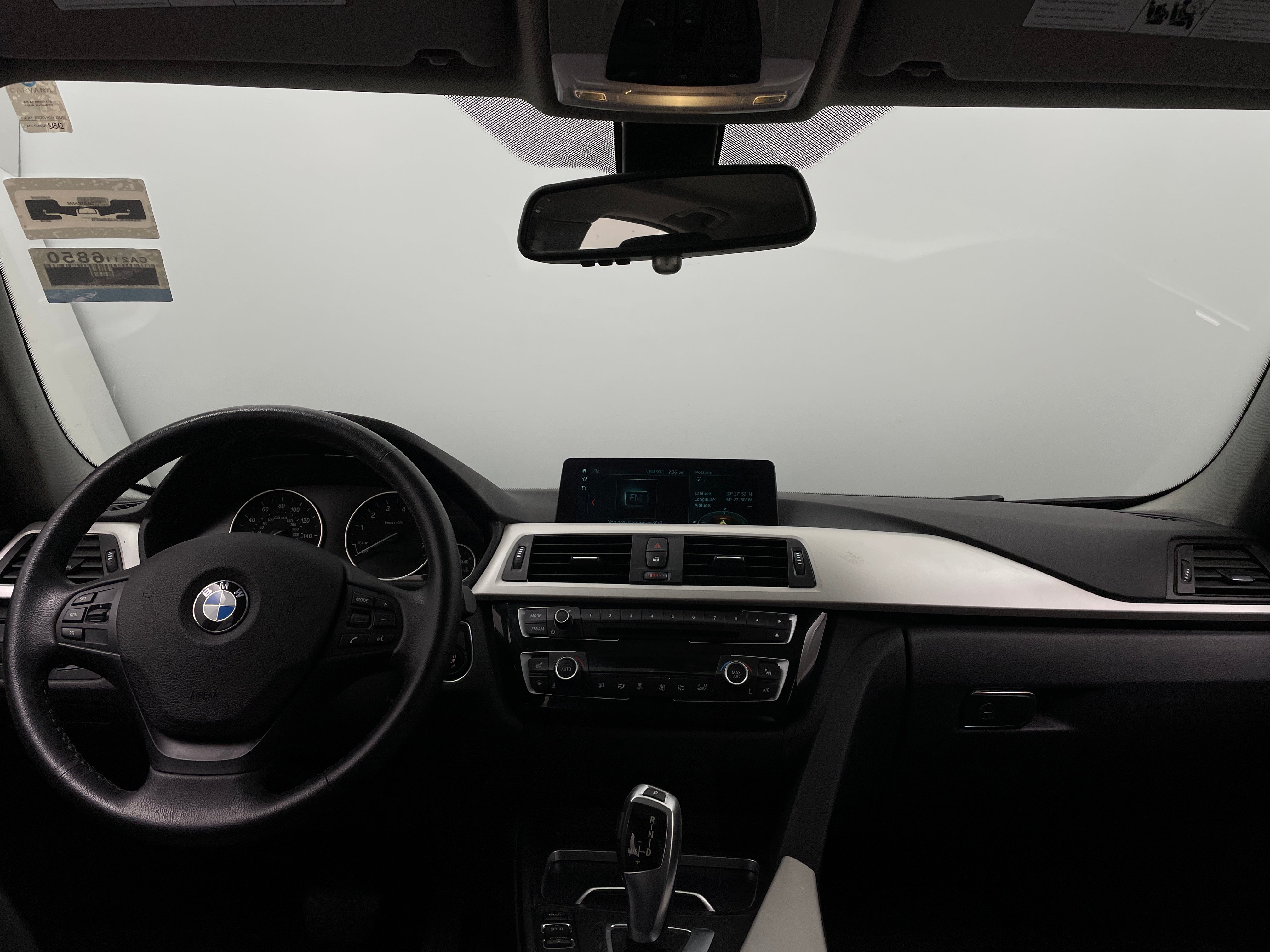 2018 BMW 3 Series 320i xDrive 2