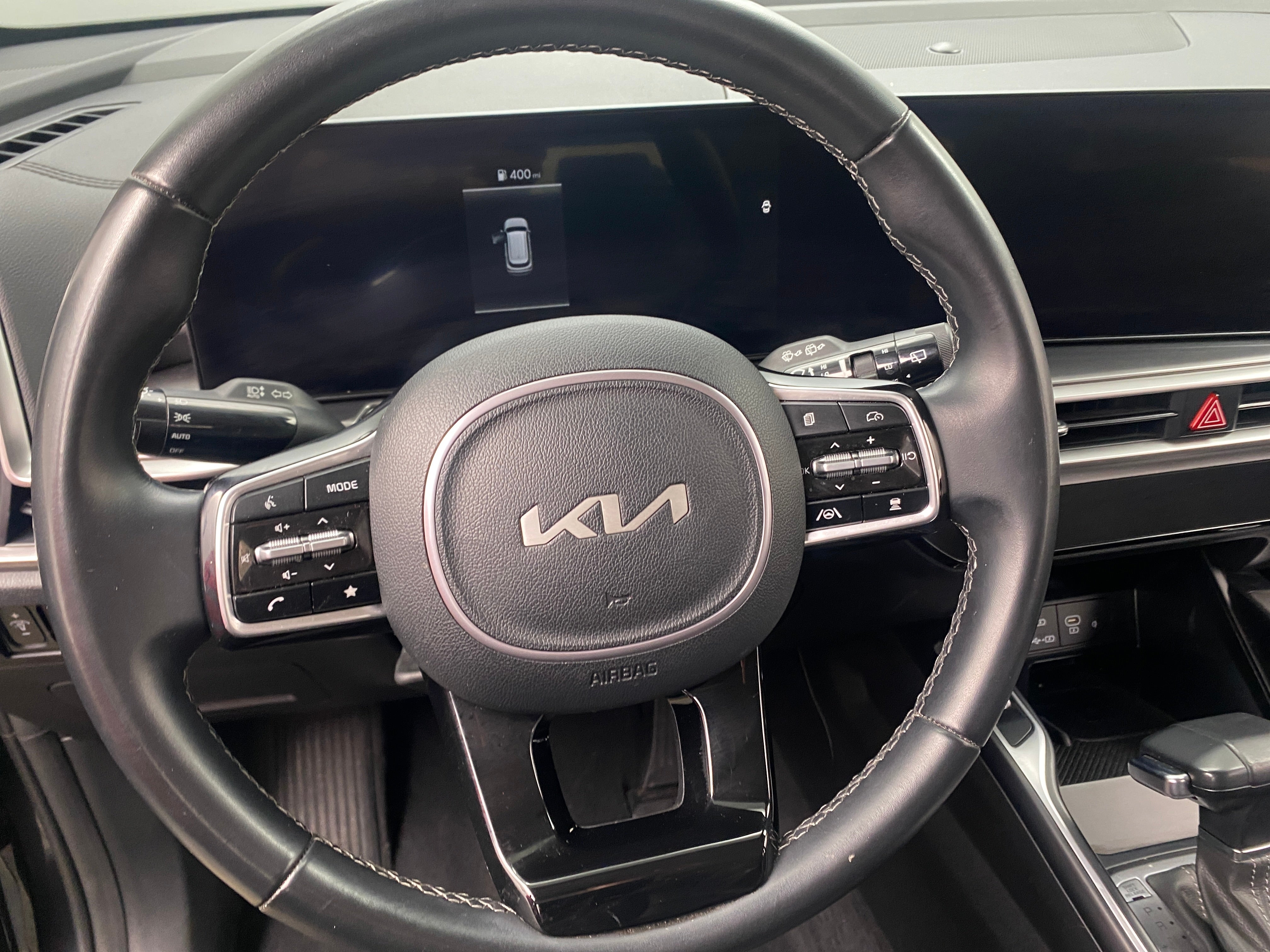 2024 Kia Sorento S 4