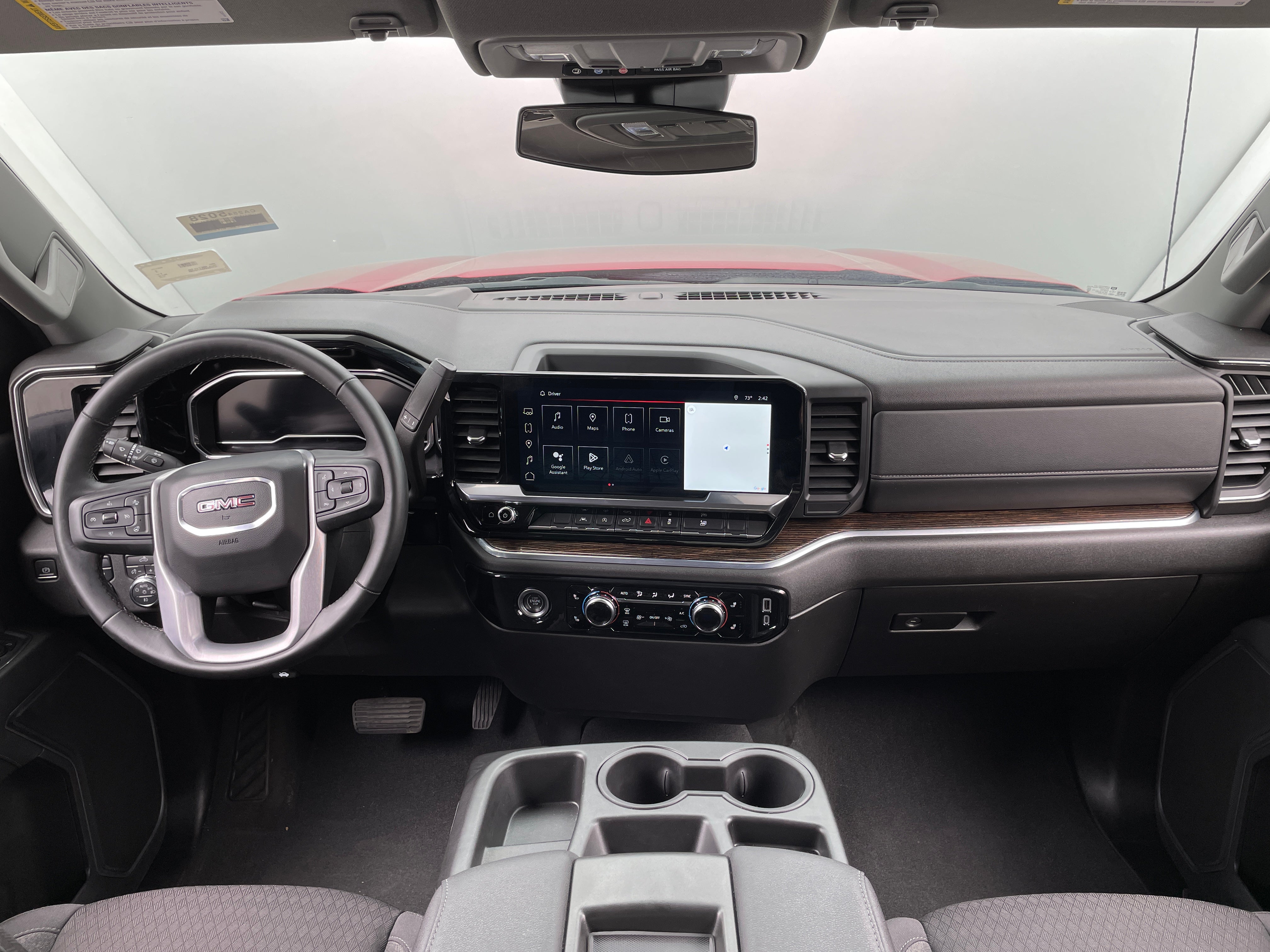 2024 GMC Sierra 1500 Elevation 3