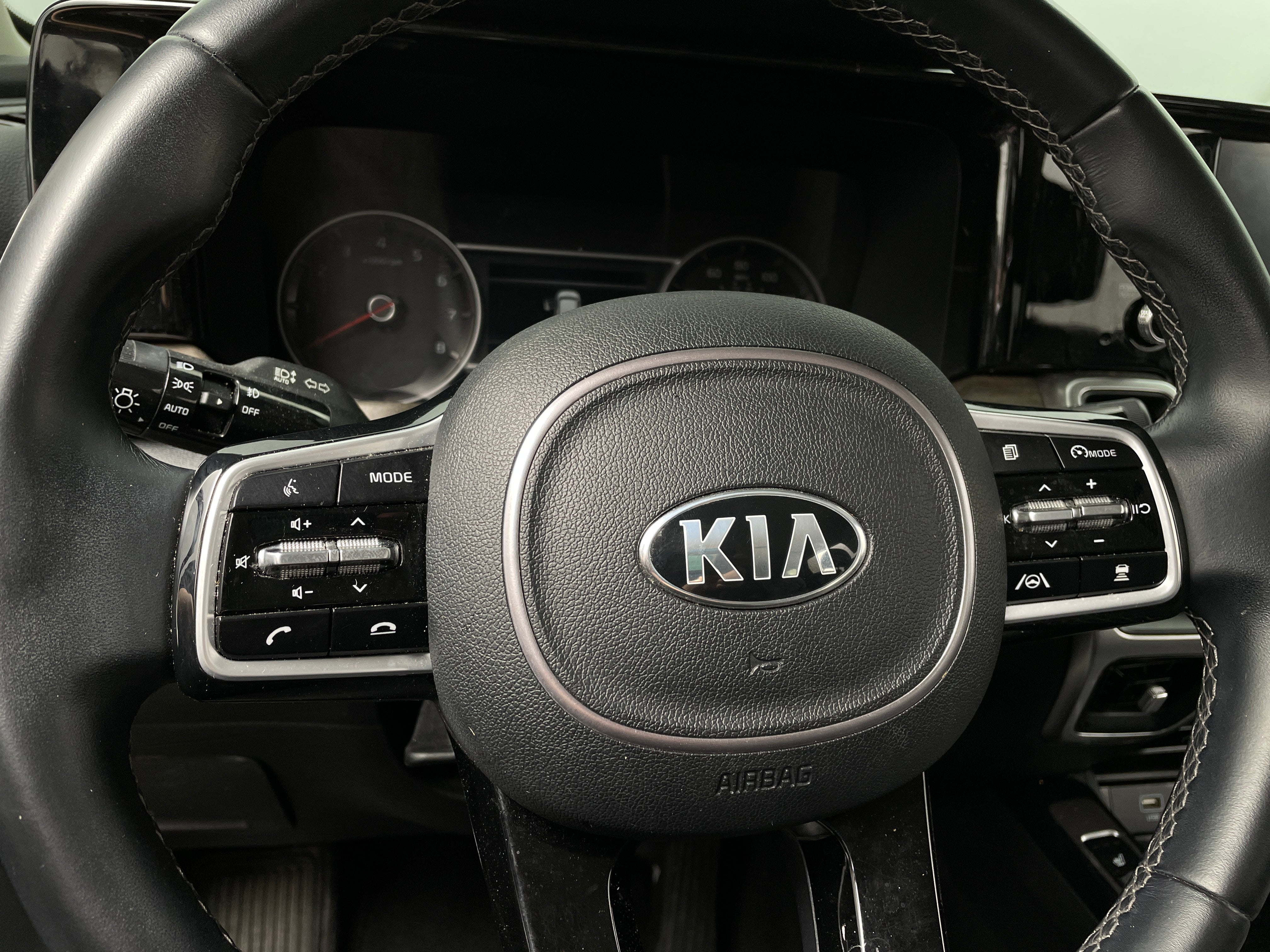2021 Kia Sorento EX 4